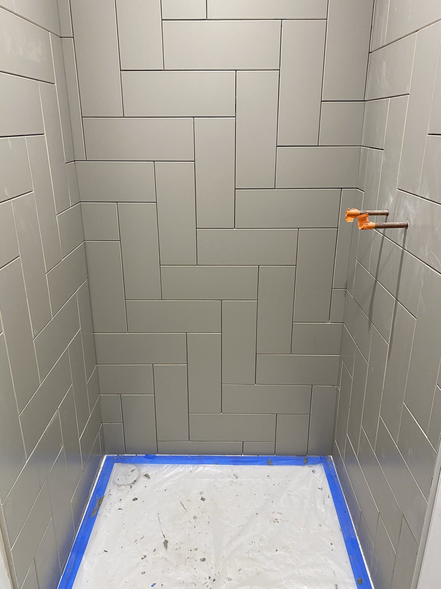affordable luxury tiling services in Hampshire and Surrey