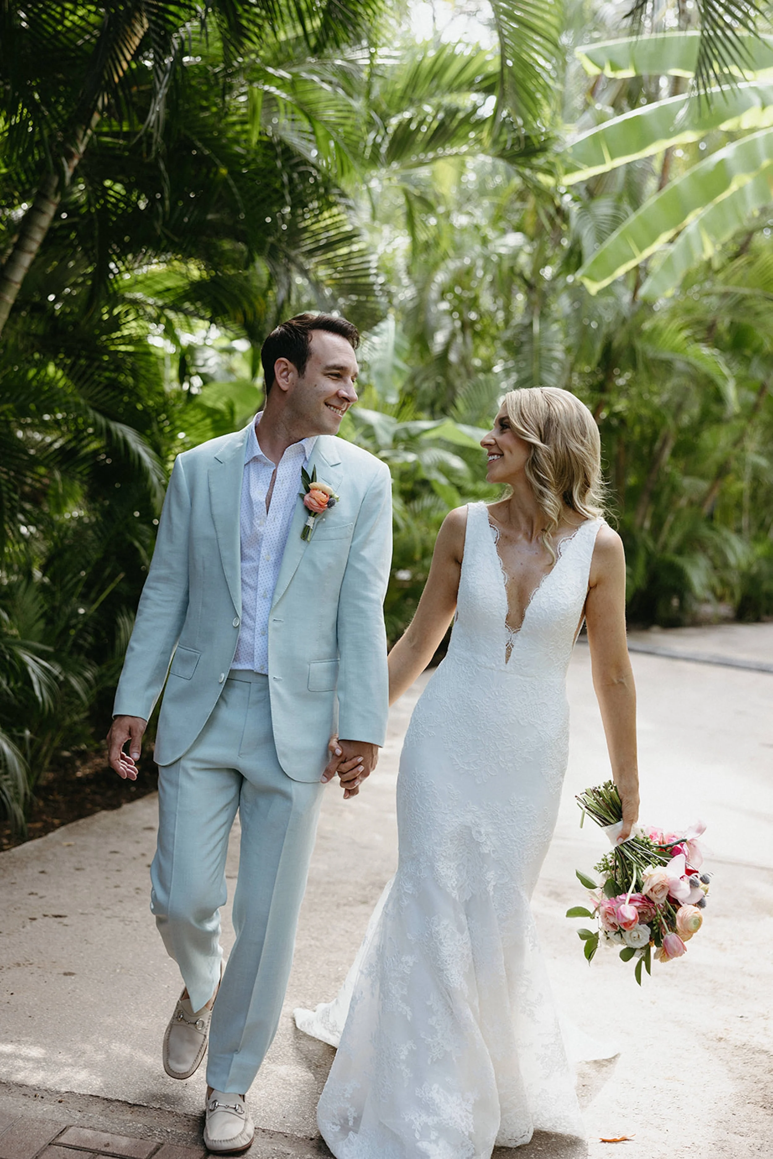 fairmont-mayakoba-jessica-justin-getting-ready14.jpg
