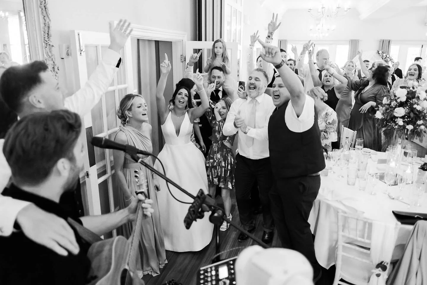 📸Your Guests Deserve Photos Too📸

Your wedding day is about you two, but it&rsquo;s also about them!

You know the ones, the friends and family who&rsquo;ve been your biggest cheerleaders. I always make time to capture the moments you might miss: y