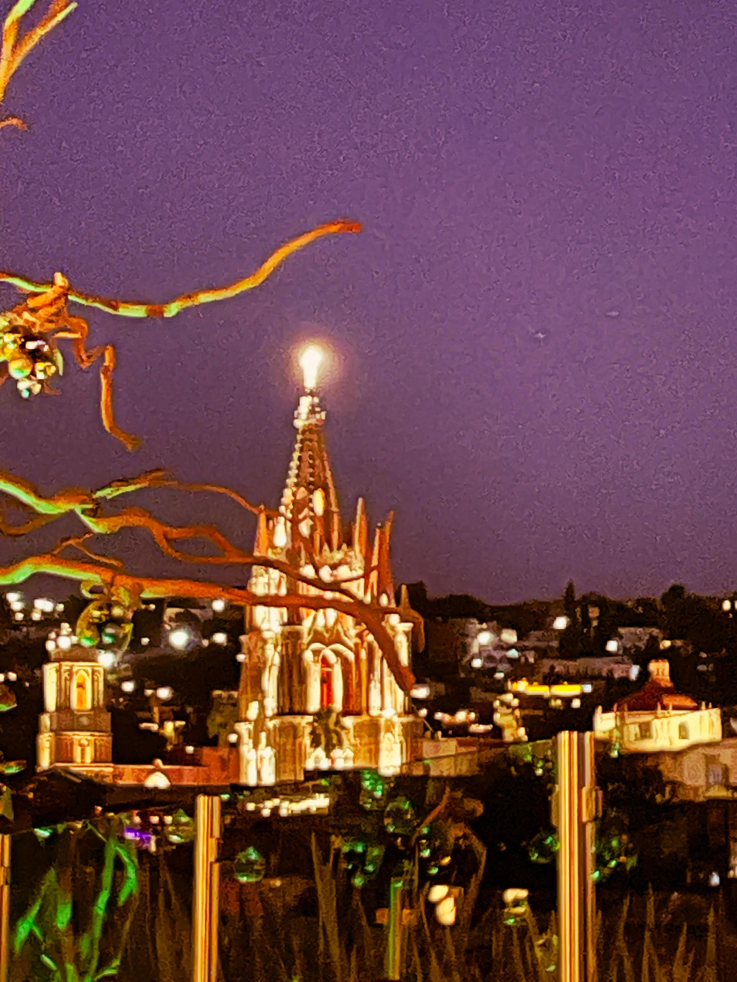 Parroquia de San Miguel Arcángel light up at night as part of the San Miguel Allende skyline