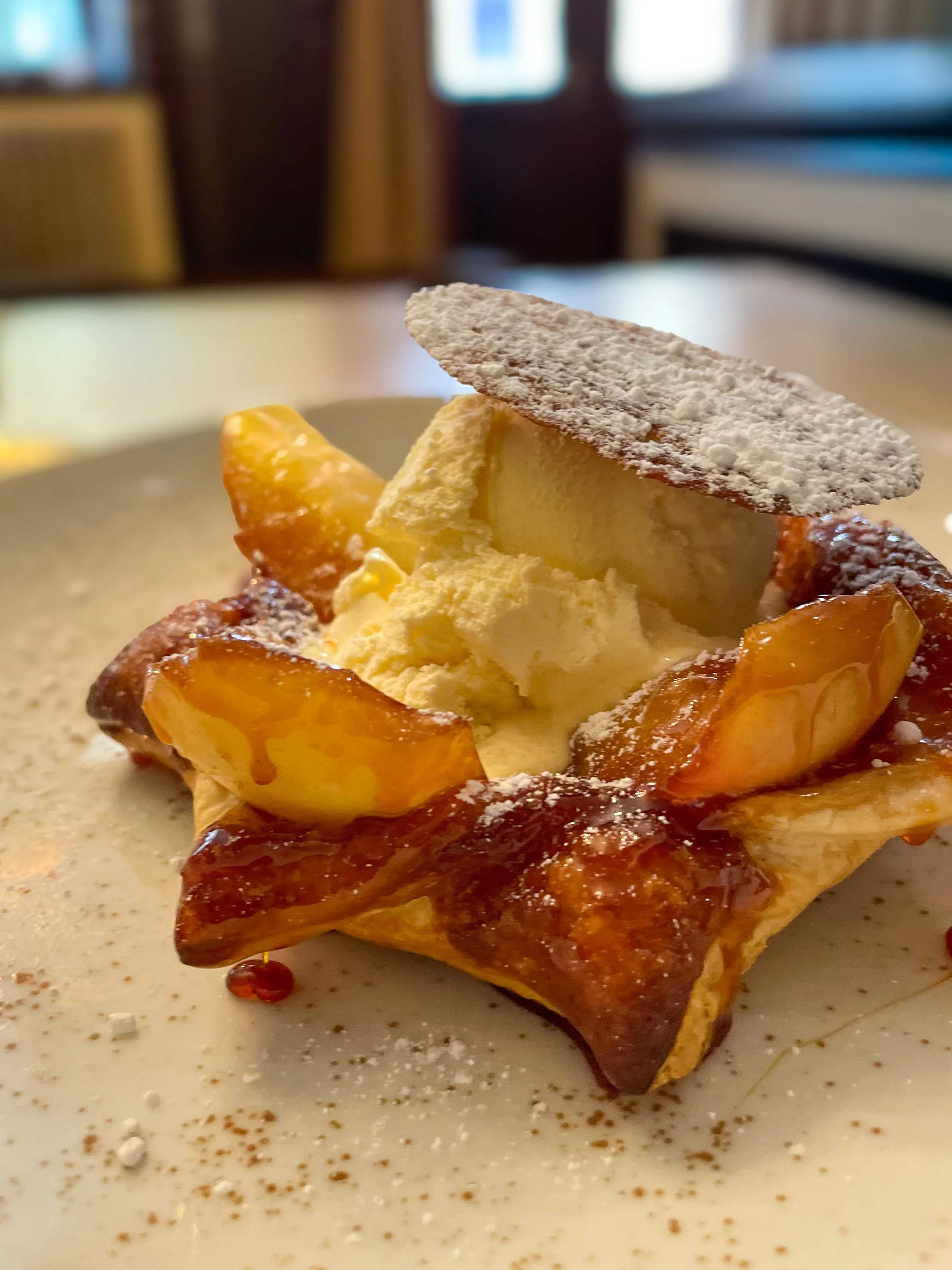 Apple Strudel at Zur Letzte Instanz in Berlin
