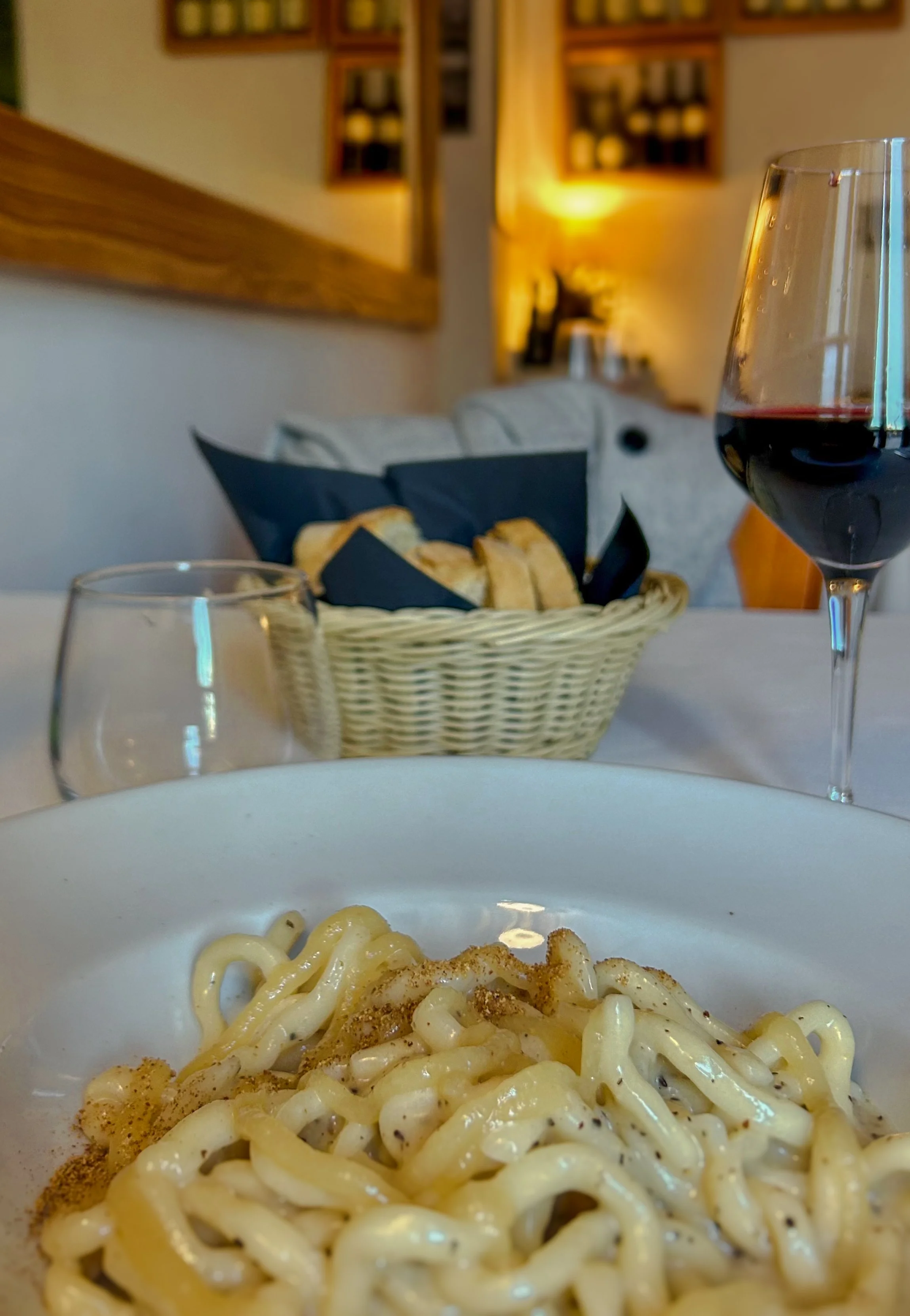 Cacio e Pepe with Pear at Trattoria Vinosus in Orvieto, Italy