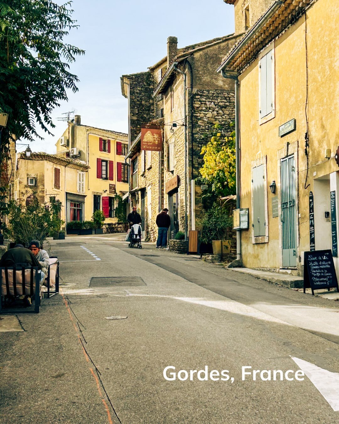 My newest obsession and frequency. The heart-stealing village vibes of Provence. 
#TasteLedTravel