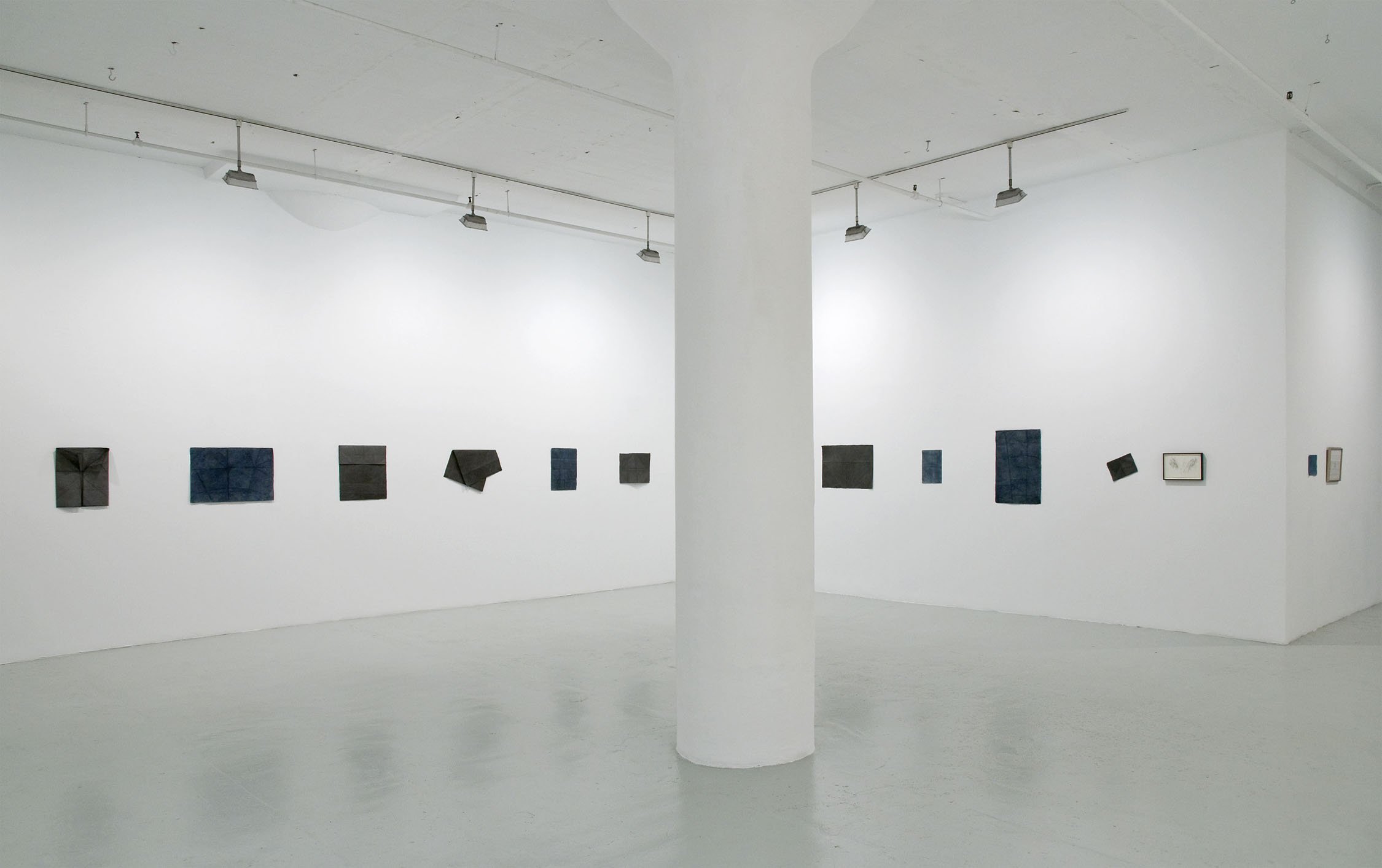 Installview14_FULL.jpg
