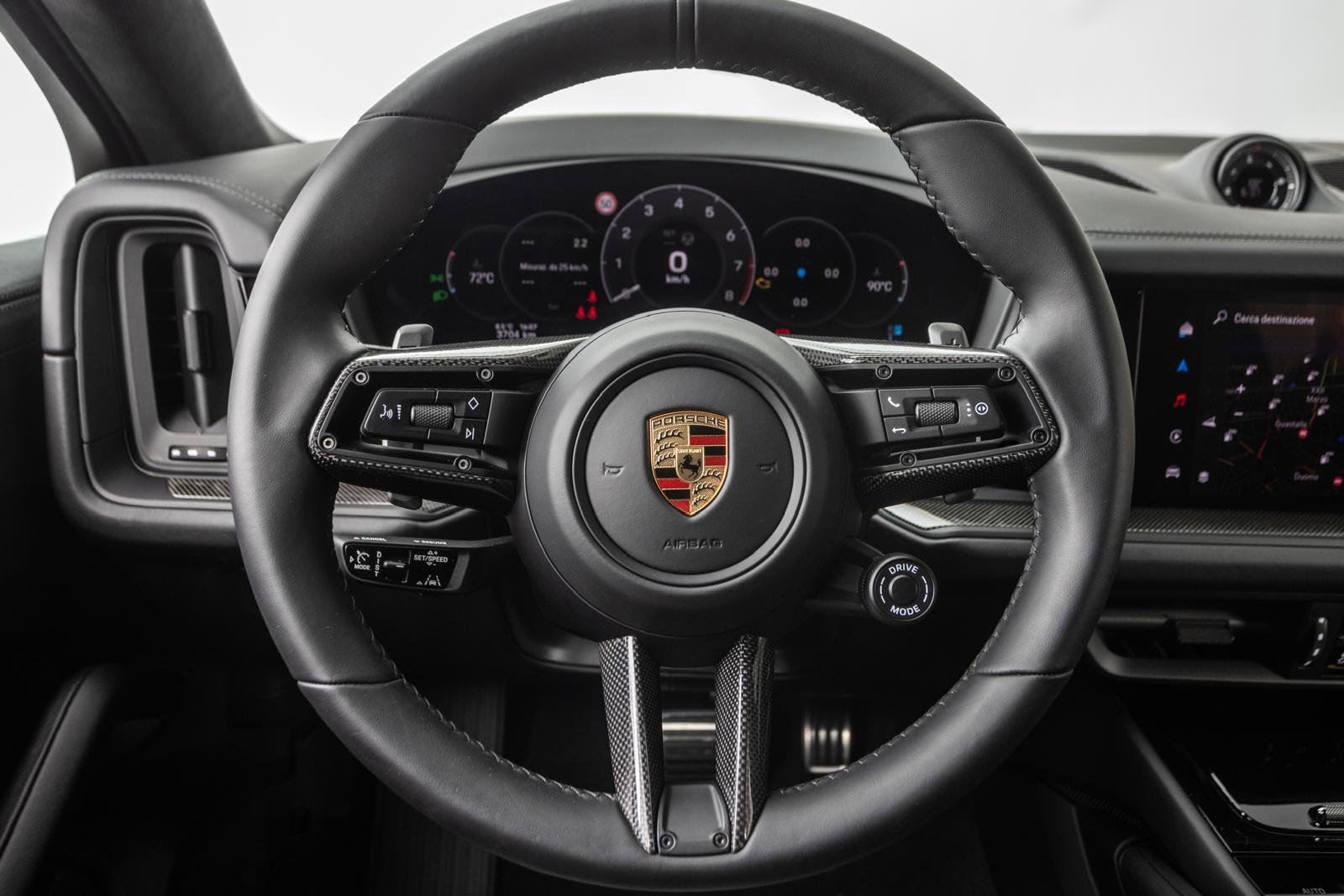 SCF CAYENNE GTS16.jpg