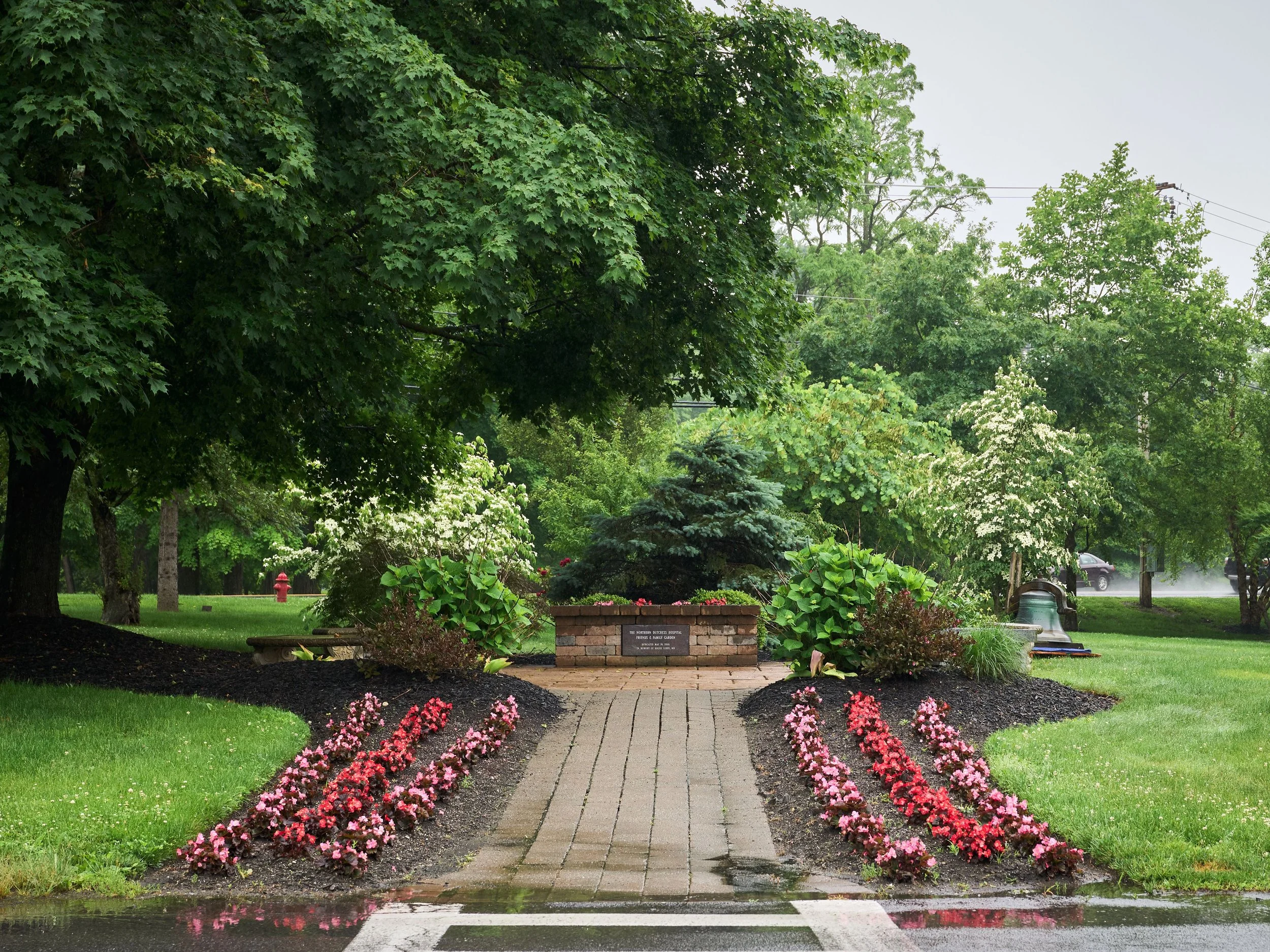 5 Landscaping Mistakes Property Managers Make in Early Spring