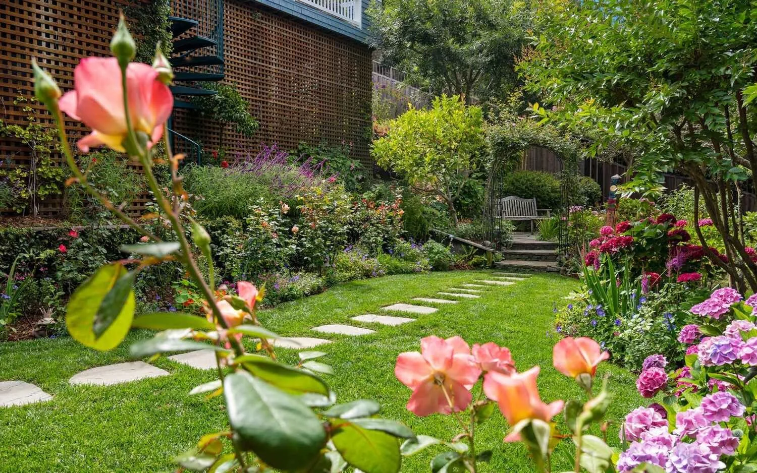 Seasonal color showcased through Plantings in Mill Valley, CA landscapes