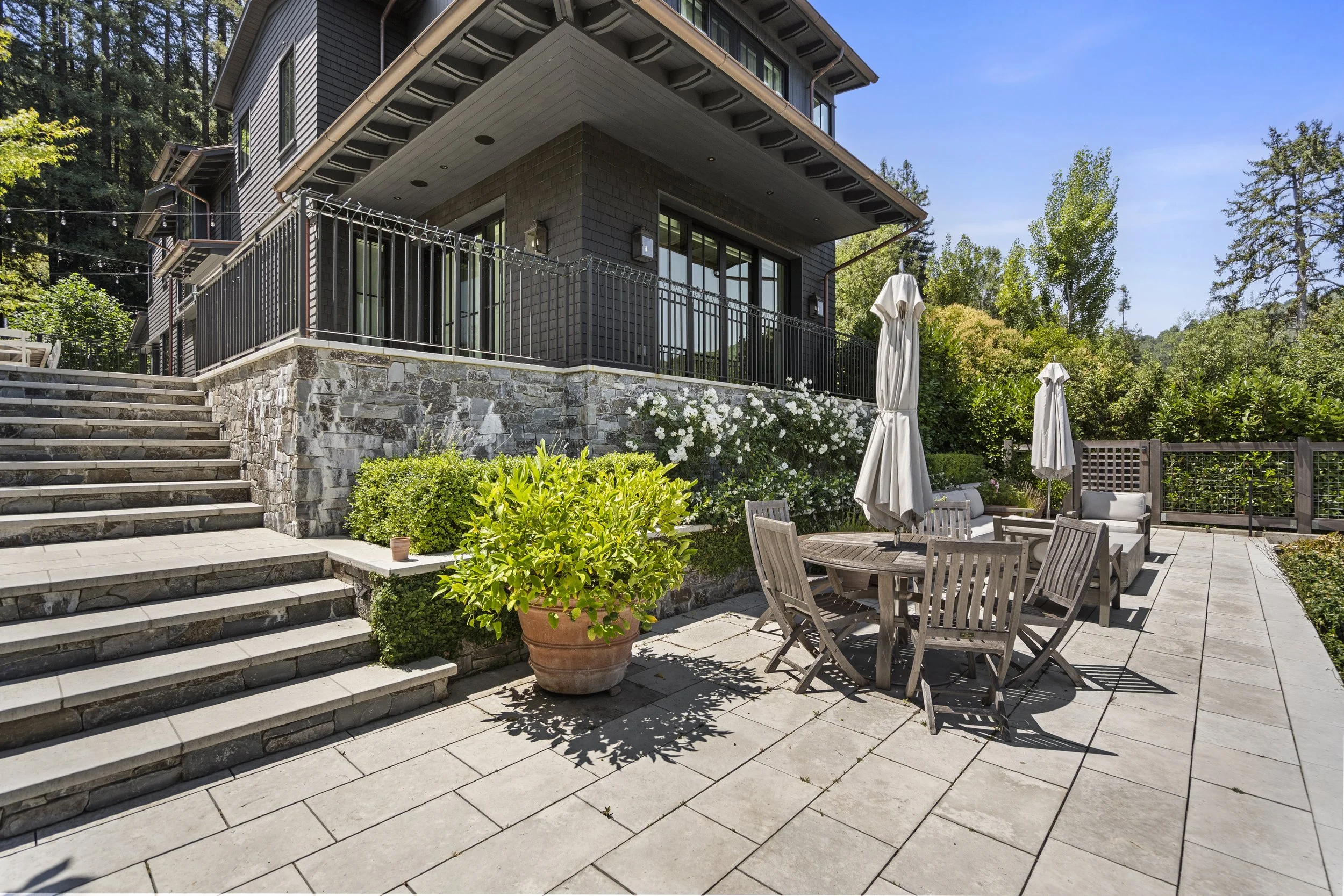 Choosing a Retaining Wall Contractor in Novato, CA: What the Slope Decides First