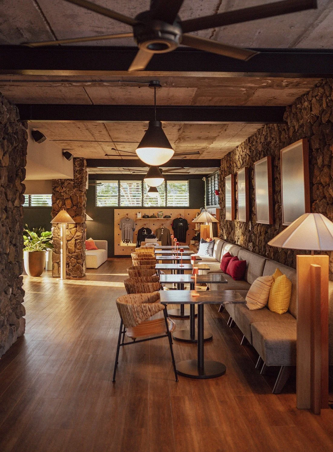 lobby (1).jpg