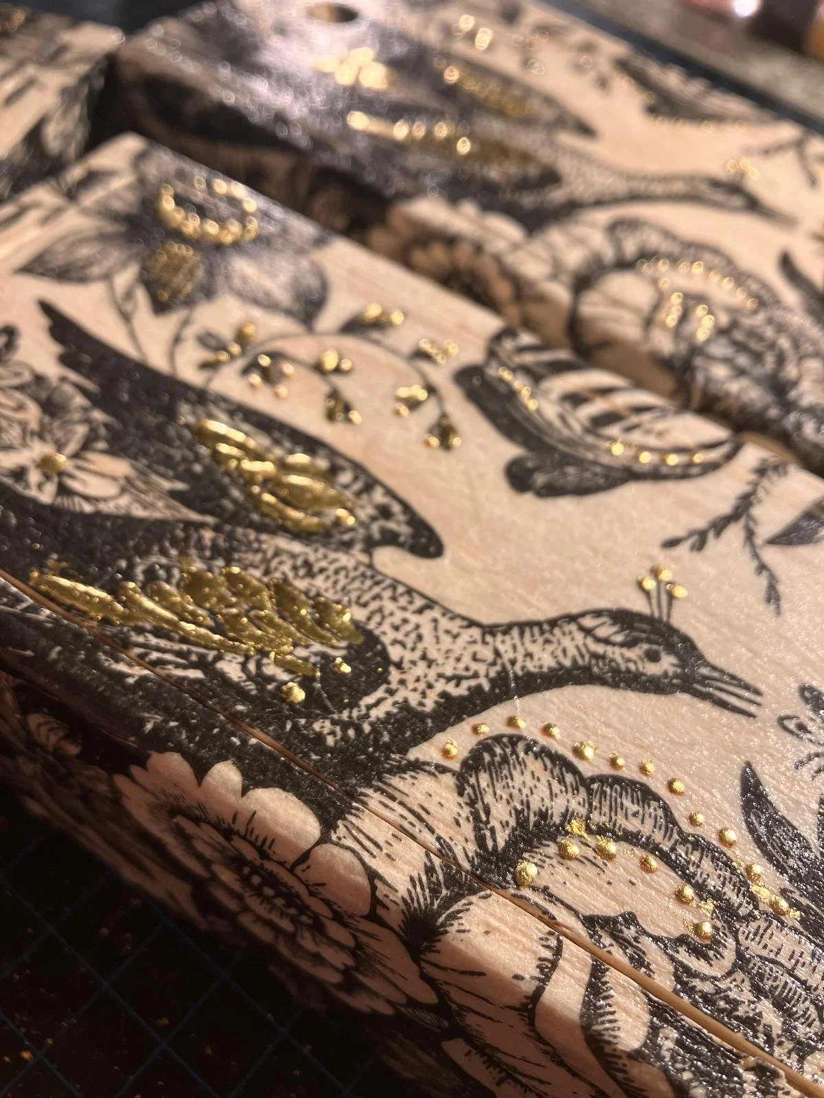 Obiecte decorate cu aur 24K