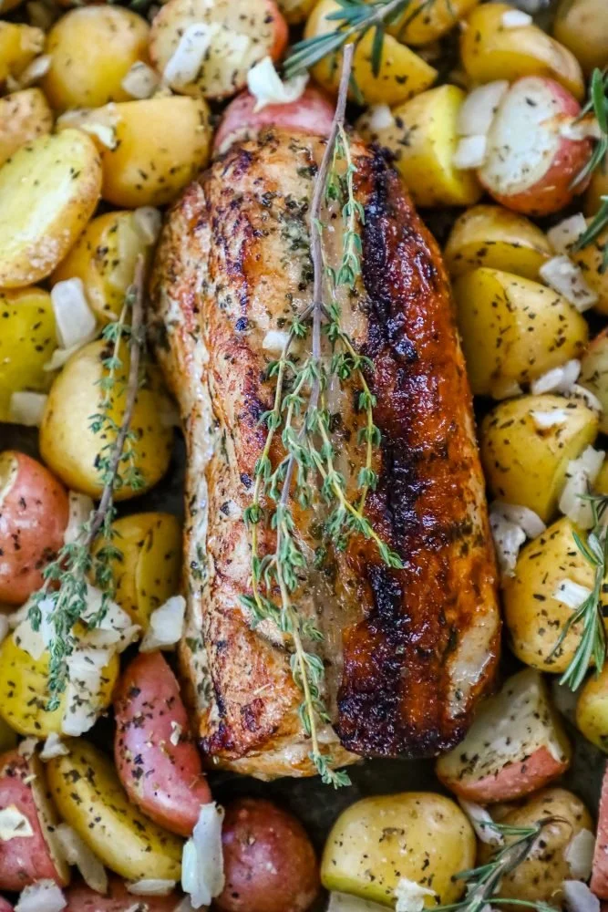 Roast Pork Tenderloin with White Wine Jus (~500g)