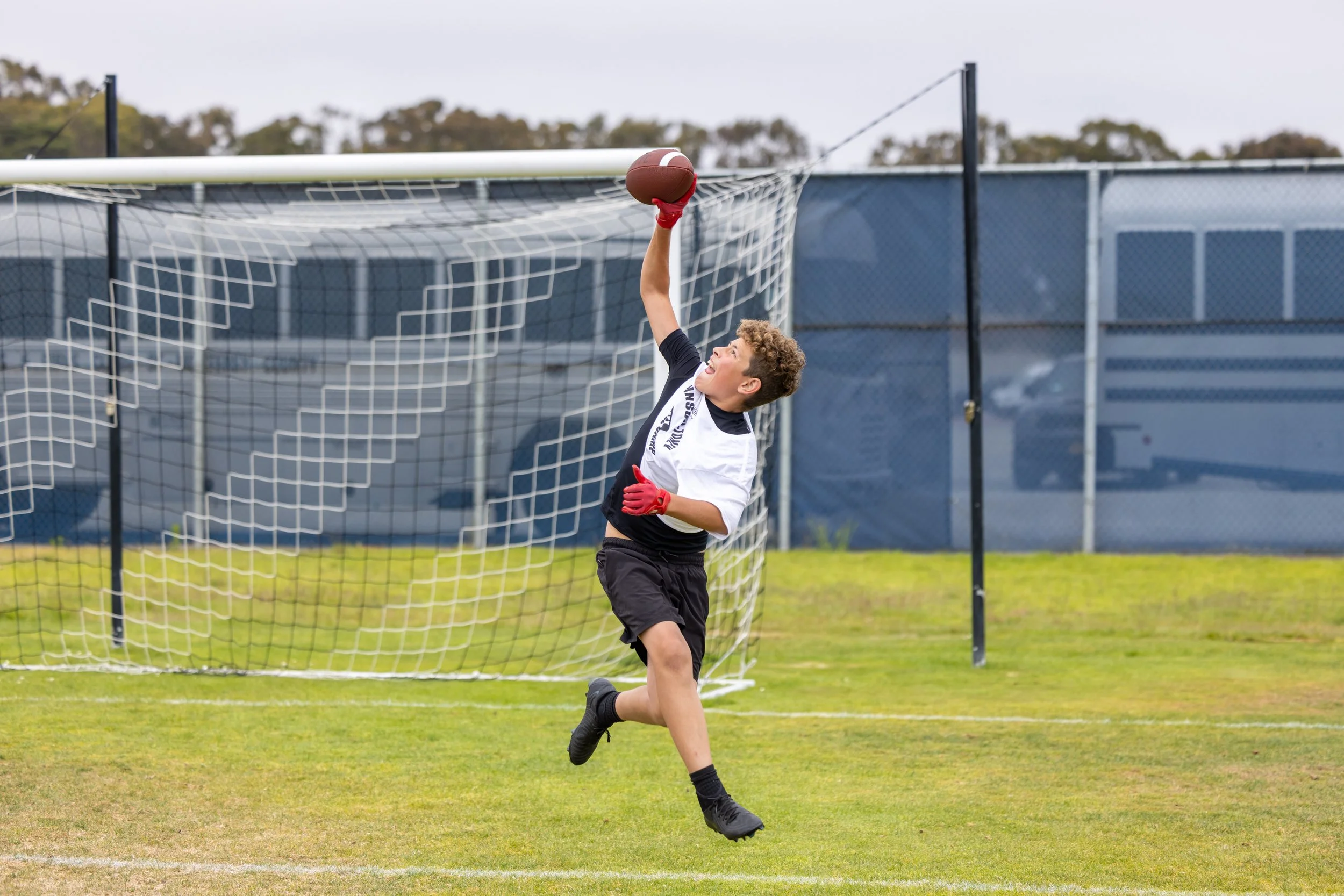 Johnson & Toney Football Camp 2025-371.jpg