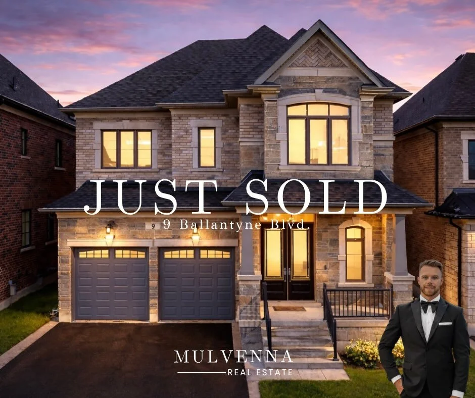 JUST SOLD | 9 Ballantyne Boulevard. 

Vellore Village.

A beautiful residence in the highly desirable Vellore Village, offering elegant living, refined finishes, and timeless design throughout. Successfully sold.

Congratulations to my clients on a s