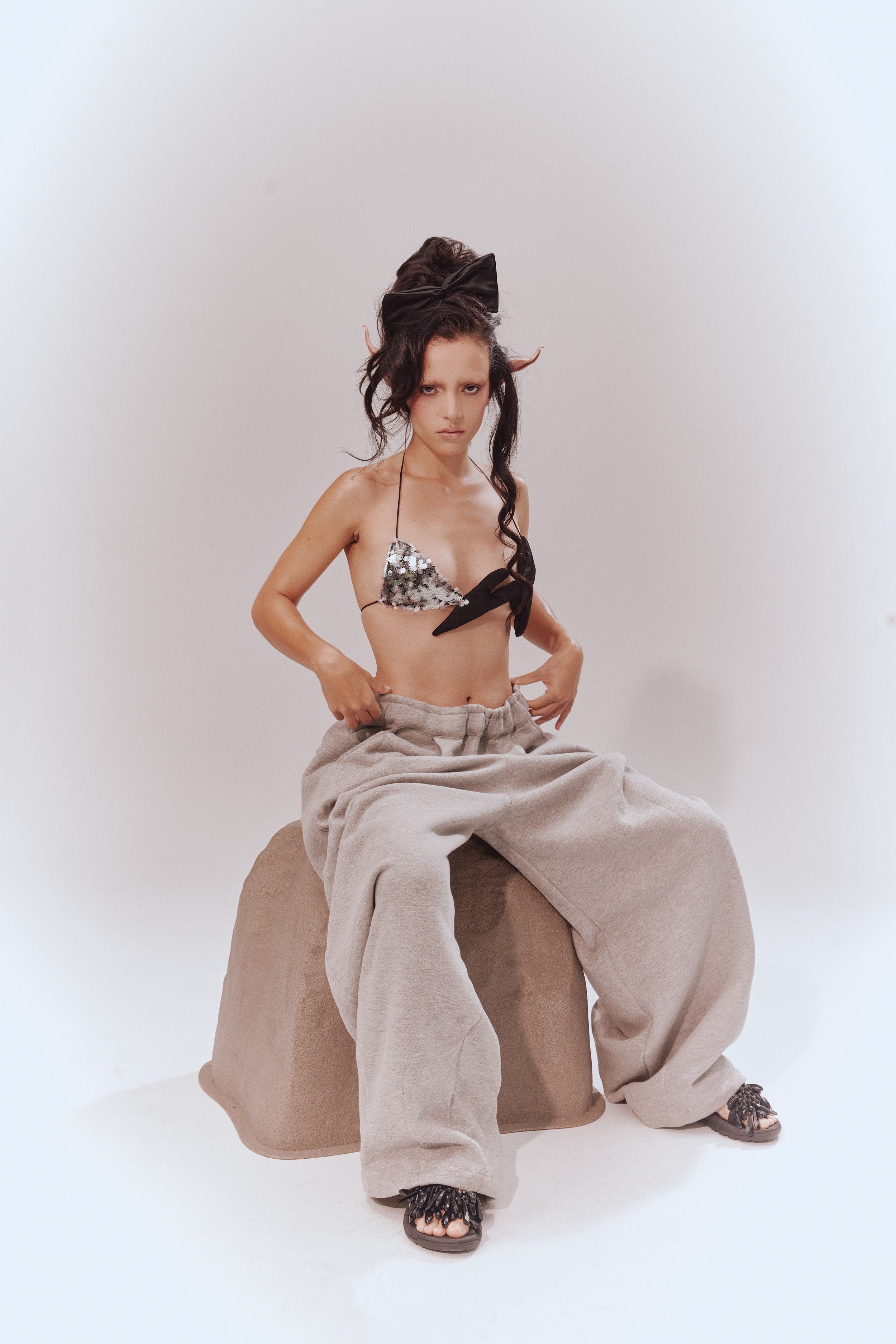 MERDEMagazinexHotHead0451_RETOUCHED.jpg