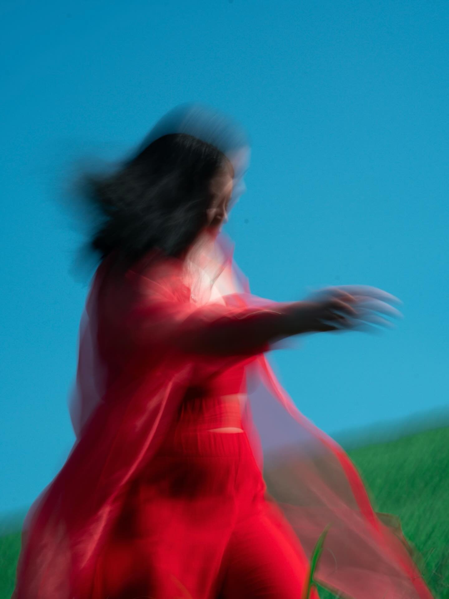 through dim light premiering next THURSDAY JUNE 11th
is a collaboration between @christina.silvius &amp; @olivia_emert 
&bull;&bull;
these two woman are coming together to create an intimate intentional night of music &amp; movement. we hope you join