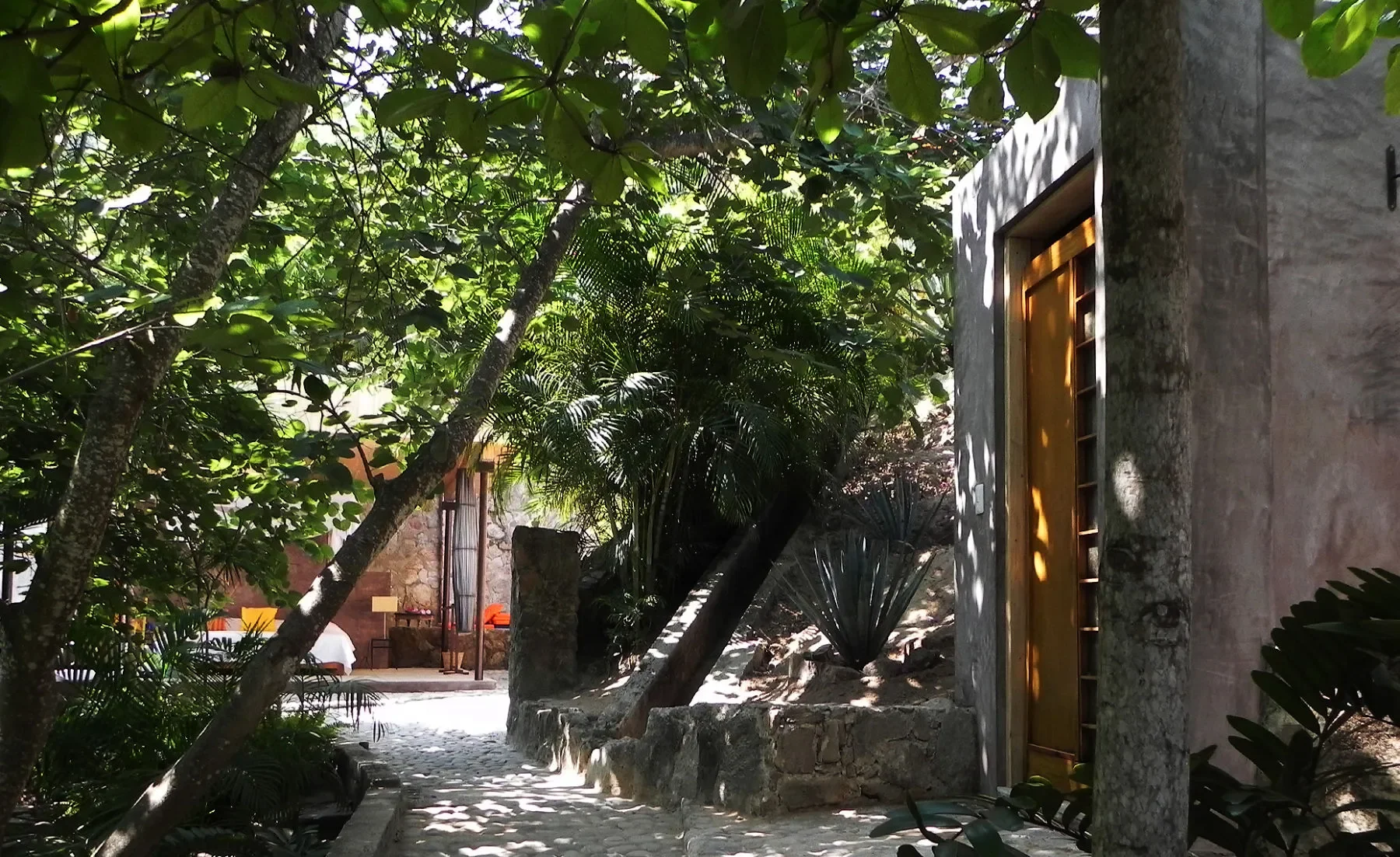 boutique_hotel_mexico_verana_pool_house_20-1800x1103.jpg.webp
