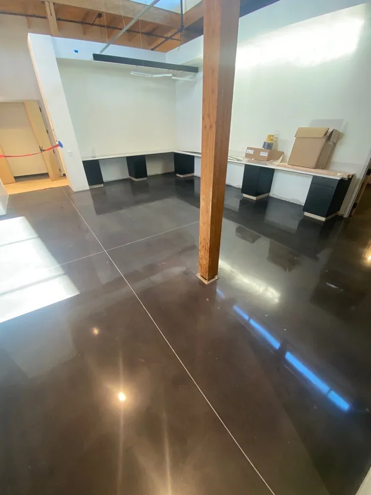 5 Benefits of Floor Polishing at Your Commercial Property