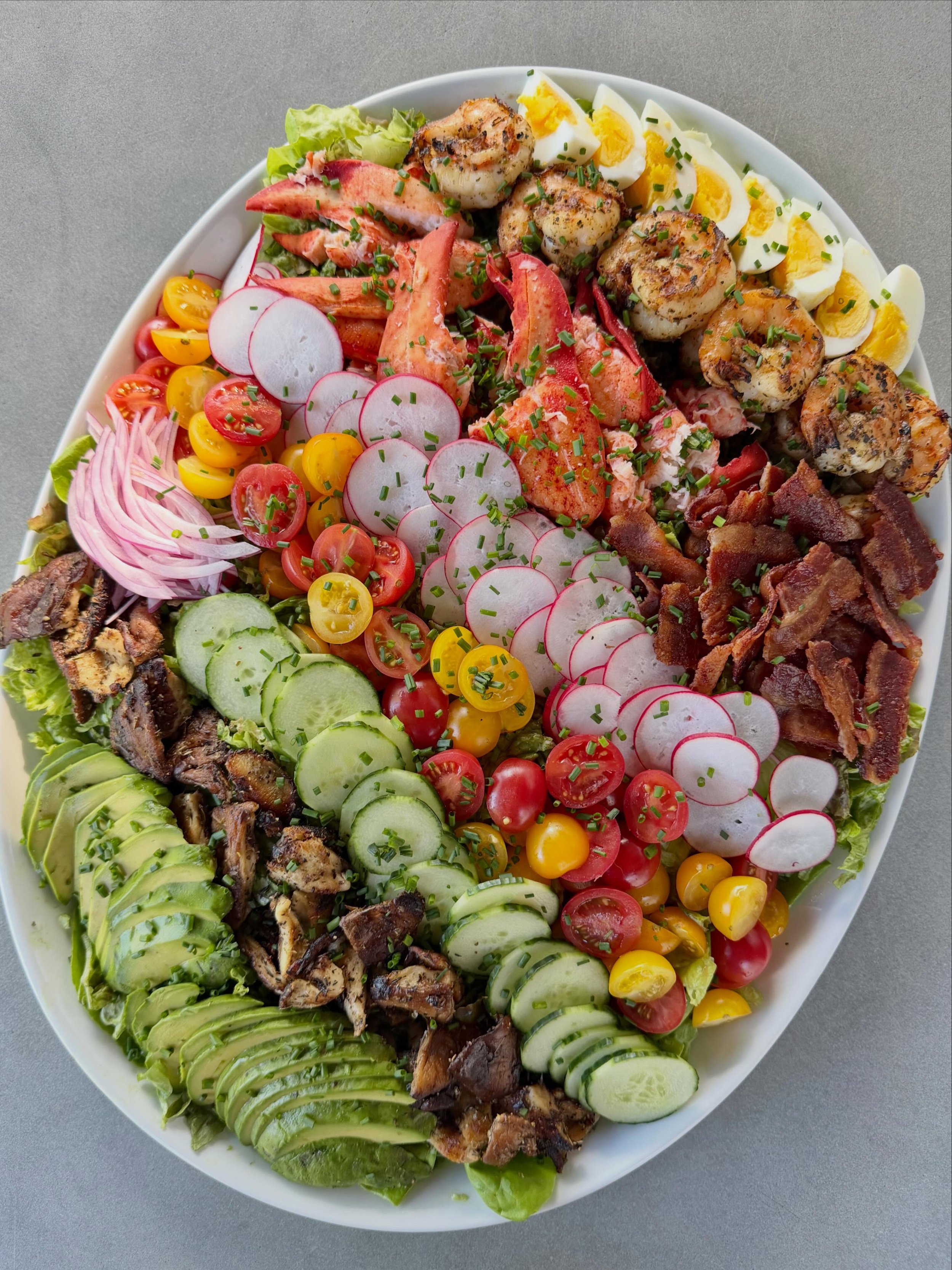 Not your average Cobb Salad 🦞🥑

#privatechef #cheflife #hamptonssummer #summervibes #cobbsalad