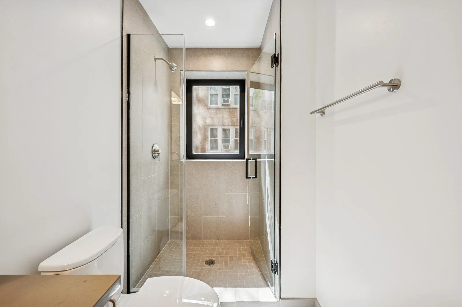 13_1341WEstesAve_Unit2A_323_Bathroom_Large.jpg