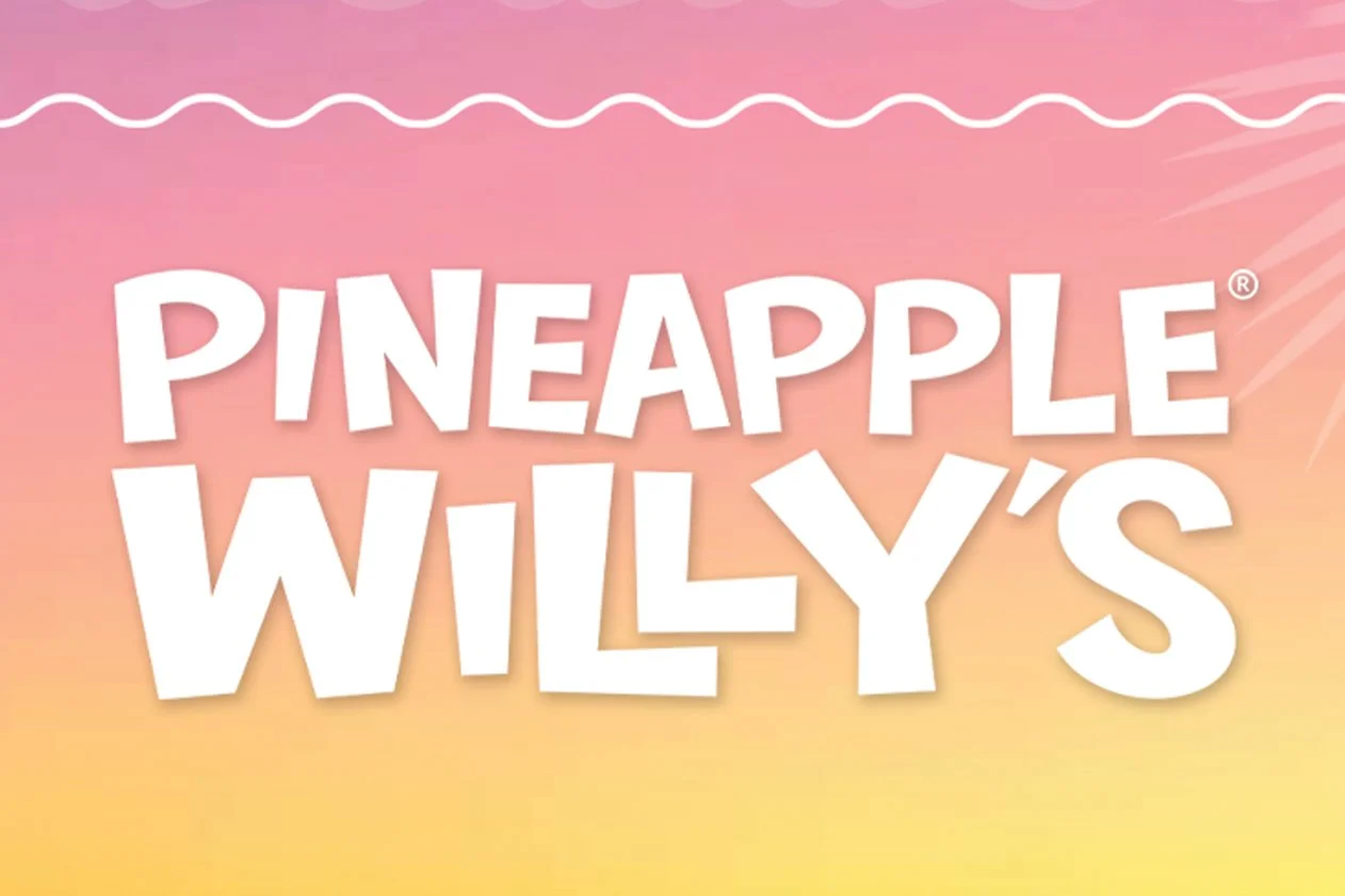 Image of Pineapple Willy's Restaurant in Panama City Beach, FL logo.