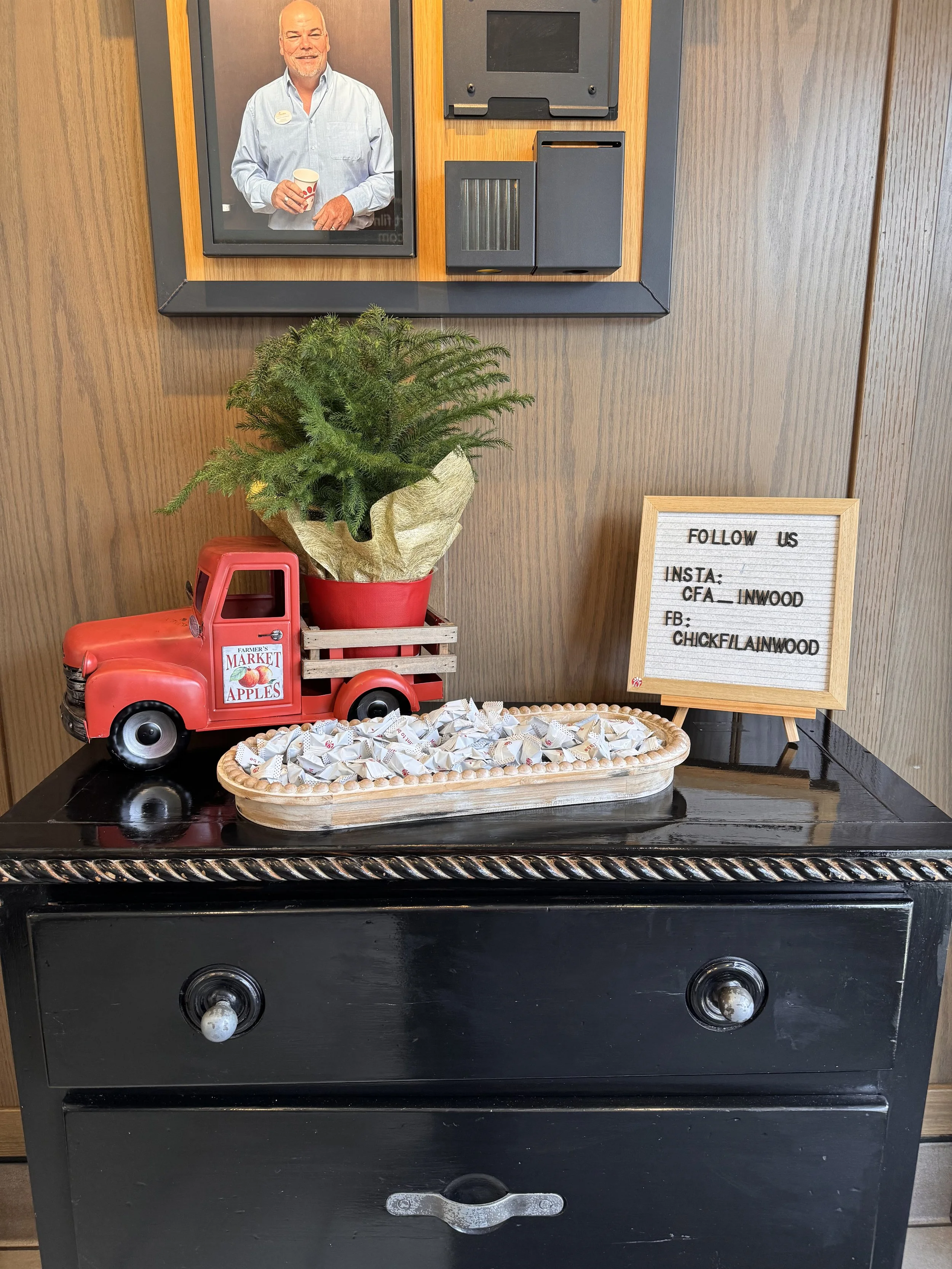 Christmas Foyer 2023