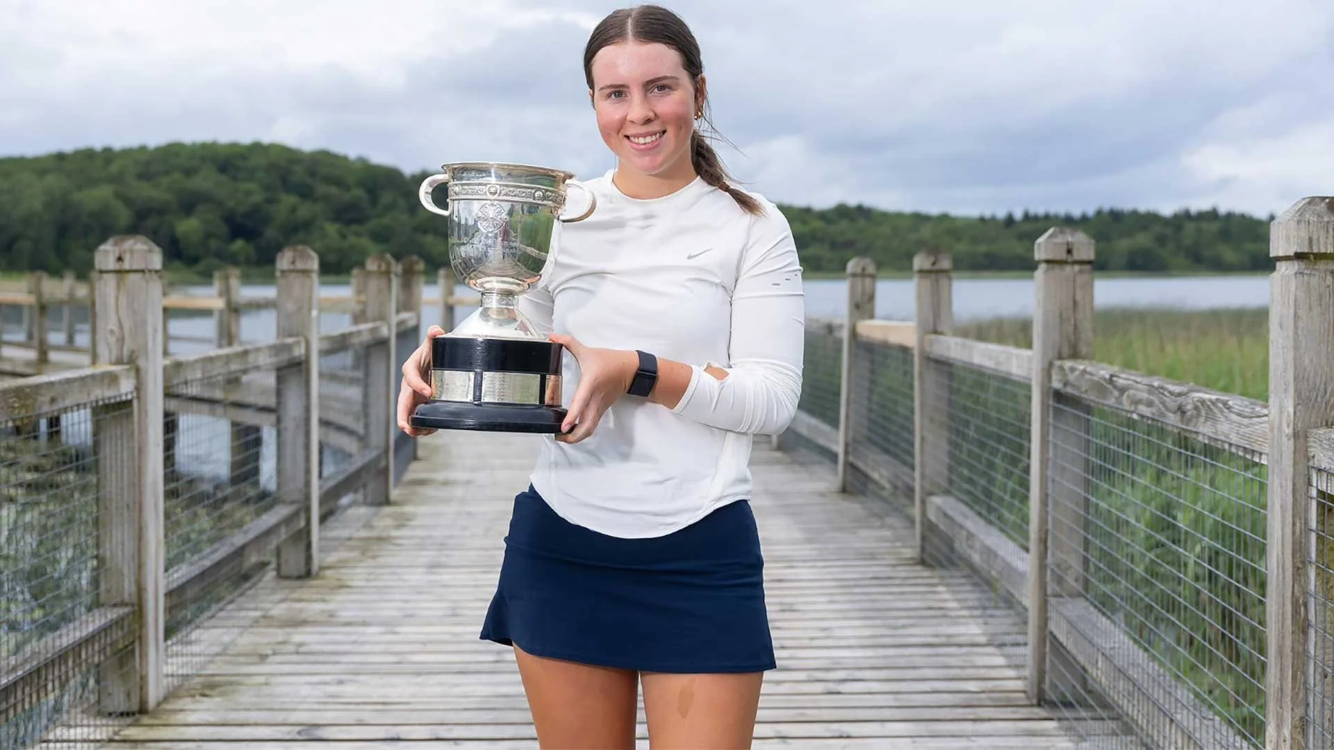 HRYNIEWIECKA-IRWIN WINS WOMEN’S AMATEUR AT LOUGH ERNE