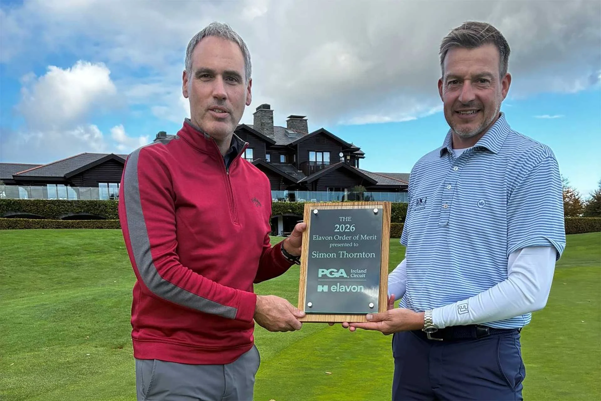 Elavon's Paul Dunne presents Simon Thornton with the Elavon Order of Merit award at Luttrellstown (Photo: Irish PGA )