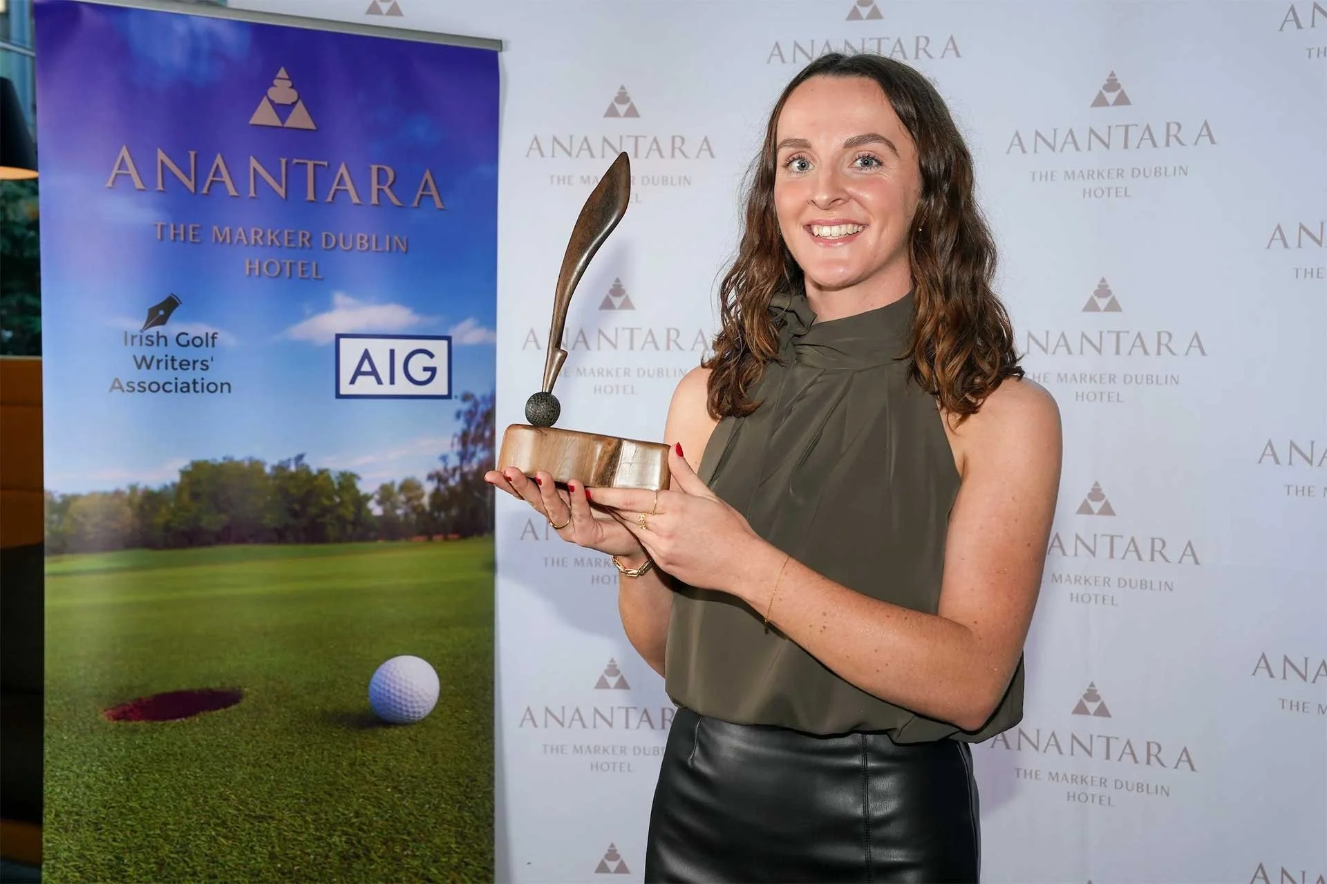 Ireland’s Lauren Walsh after receiving the Irish Golfer Writers’ Association Women’s Professional of the Year Award 2025 in Dublin (Photo: Irish Golf Writers’ Association/Golffile - Fran Caffrey)