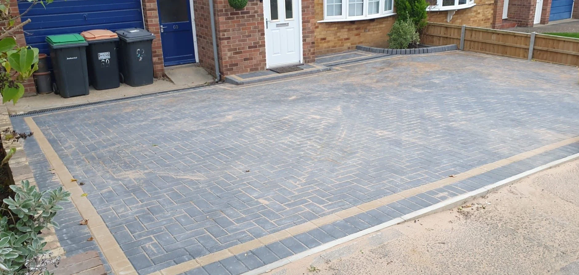 Driveway+1.jpg