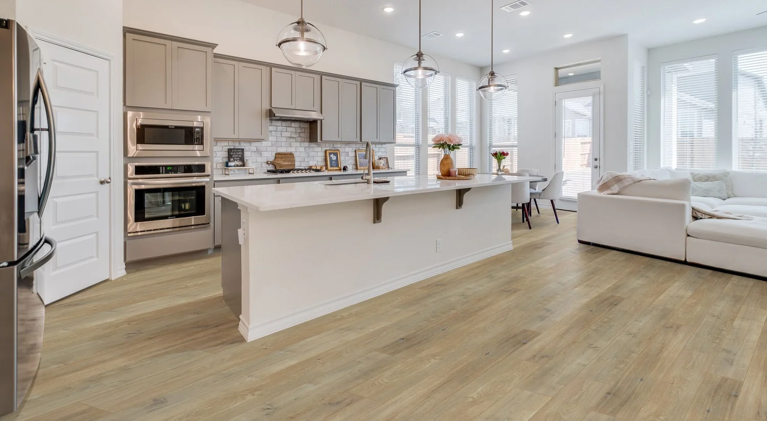 Waterproof Laminate Flooring | High Quality & Budget Friendly ...