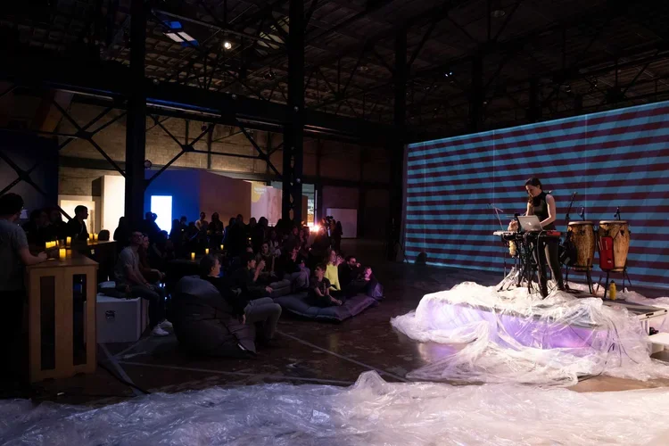 mardi-culturel-td-danse-danse-kyra-jean-green-trip-the-light-fantastic-9.webp