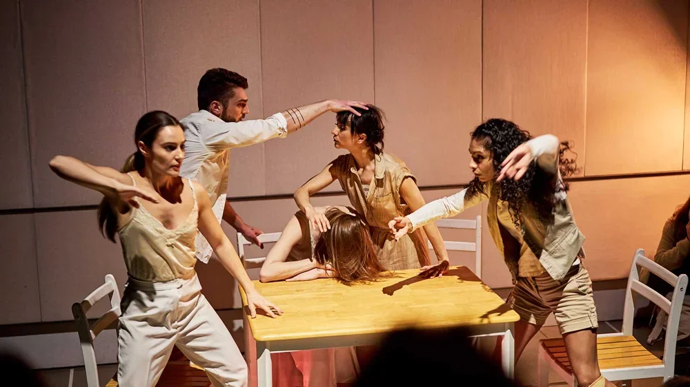 mardi-culturel-td-danse-danse-kyra-jean-green-trip-the-light-fantastic-6.webp