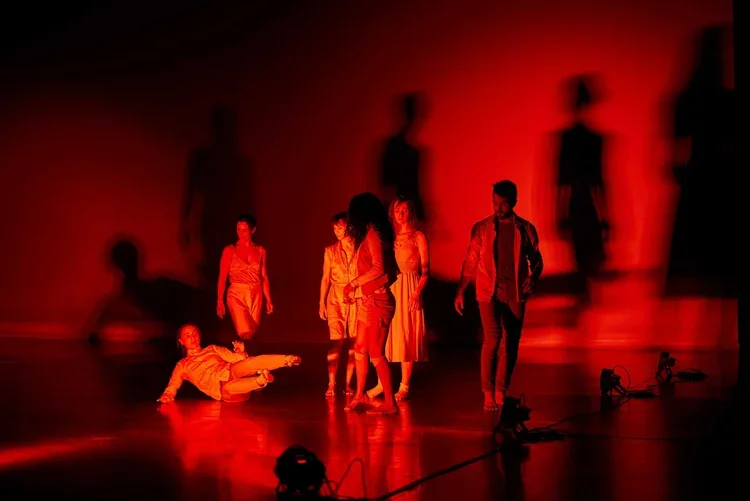 mardi-culturel-td-danse-danse-kyra-jean-green-trip-the-light-fantastic-16.webp