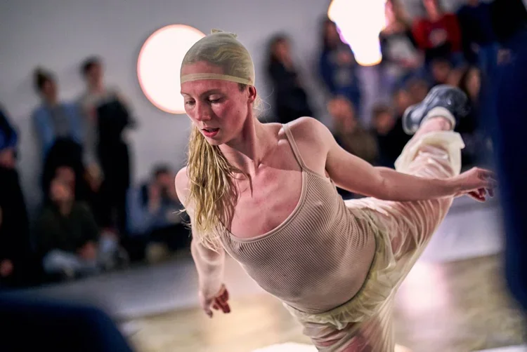 mardi-culturel-td-danse-danse-andrea-pena08.webp