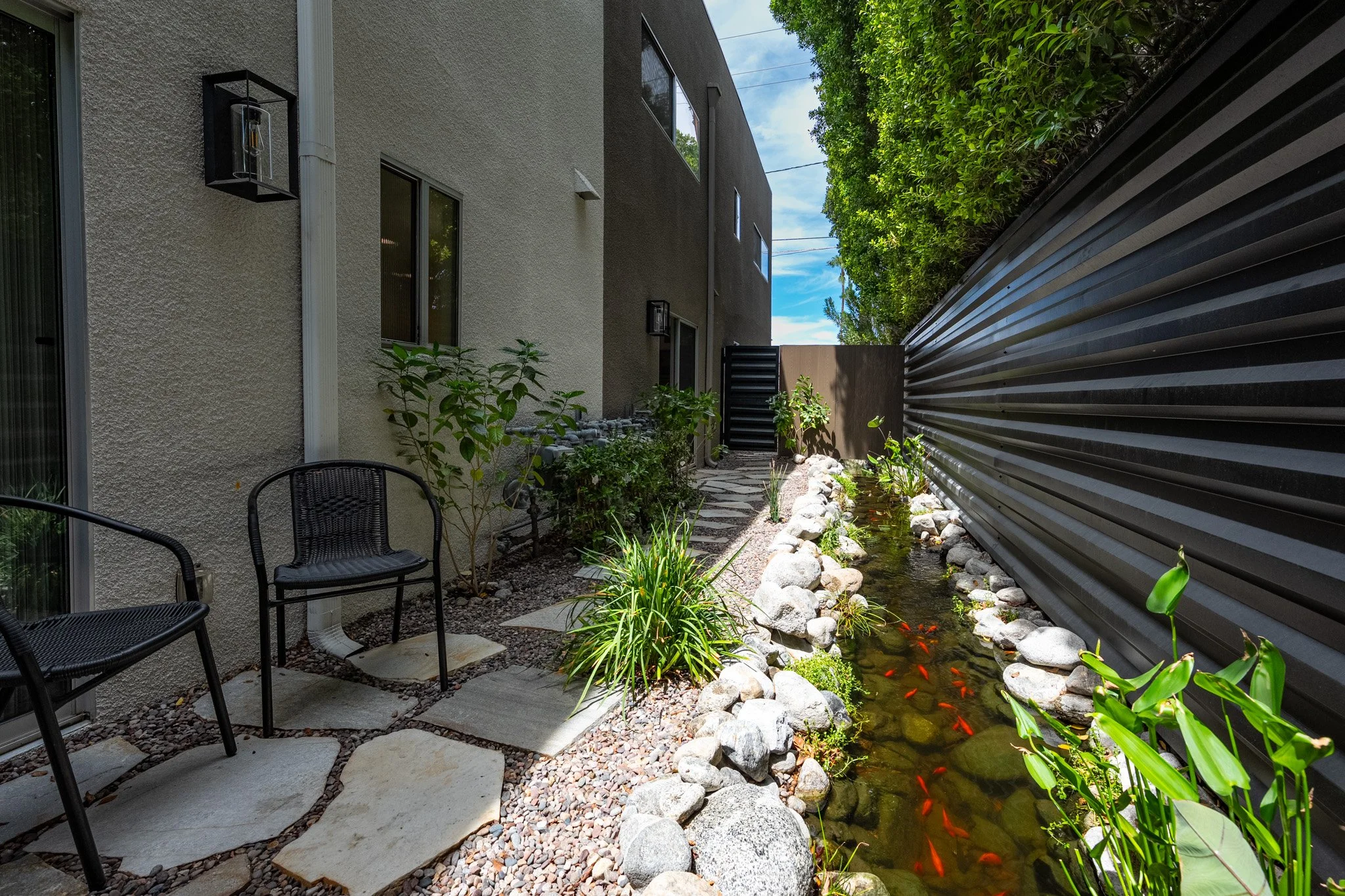 22 koi-pond-patio-morning-light-querencia-palms-condo.jpg