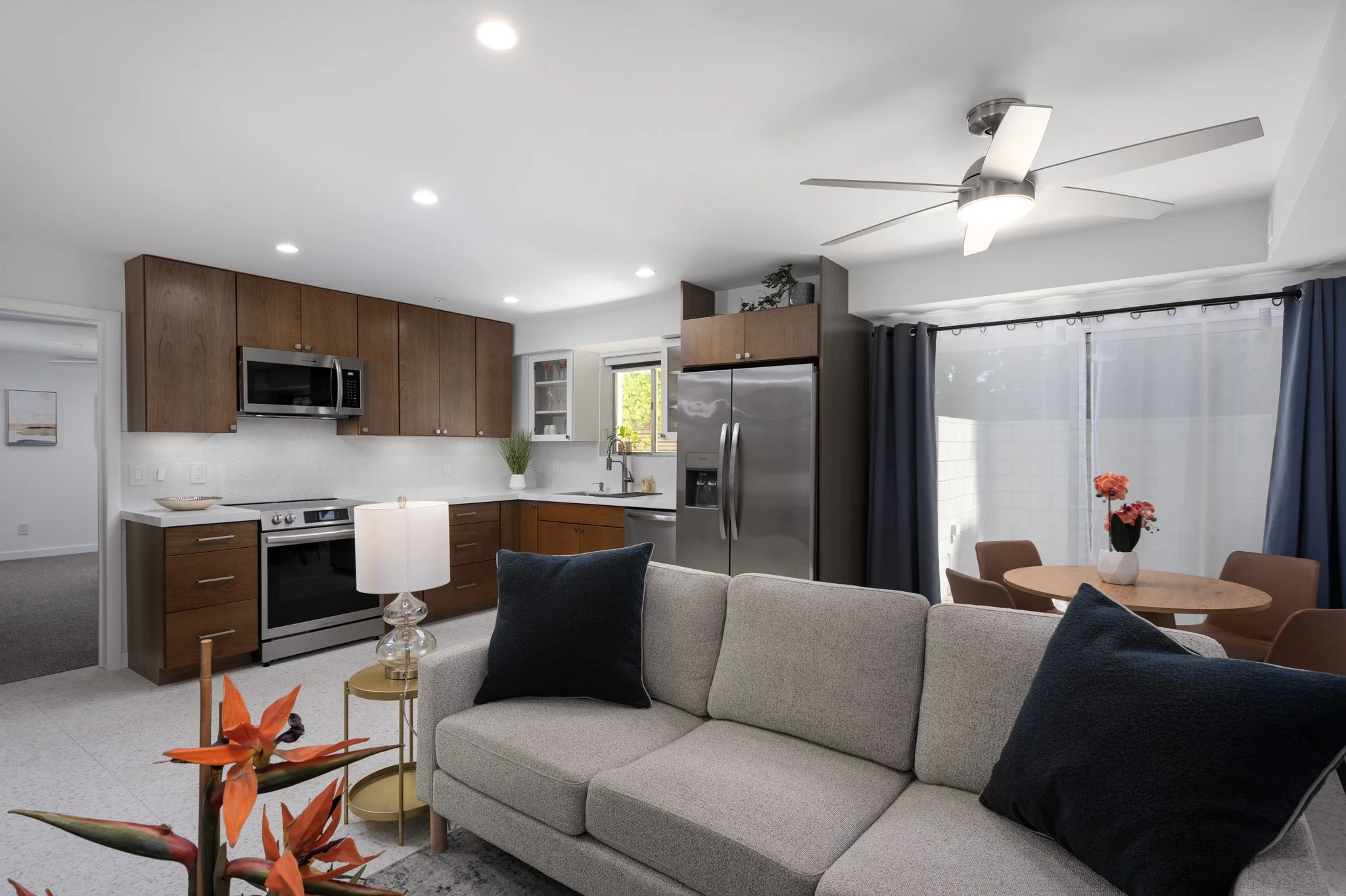 7  querencia-palms-unit-107-living-02-open-living-room-palm-springs-ca-palm-springs-realtor.jpg