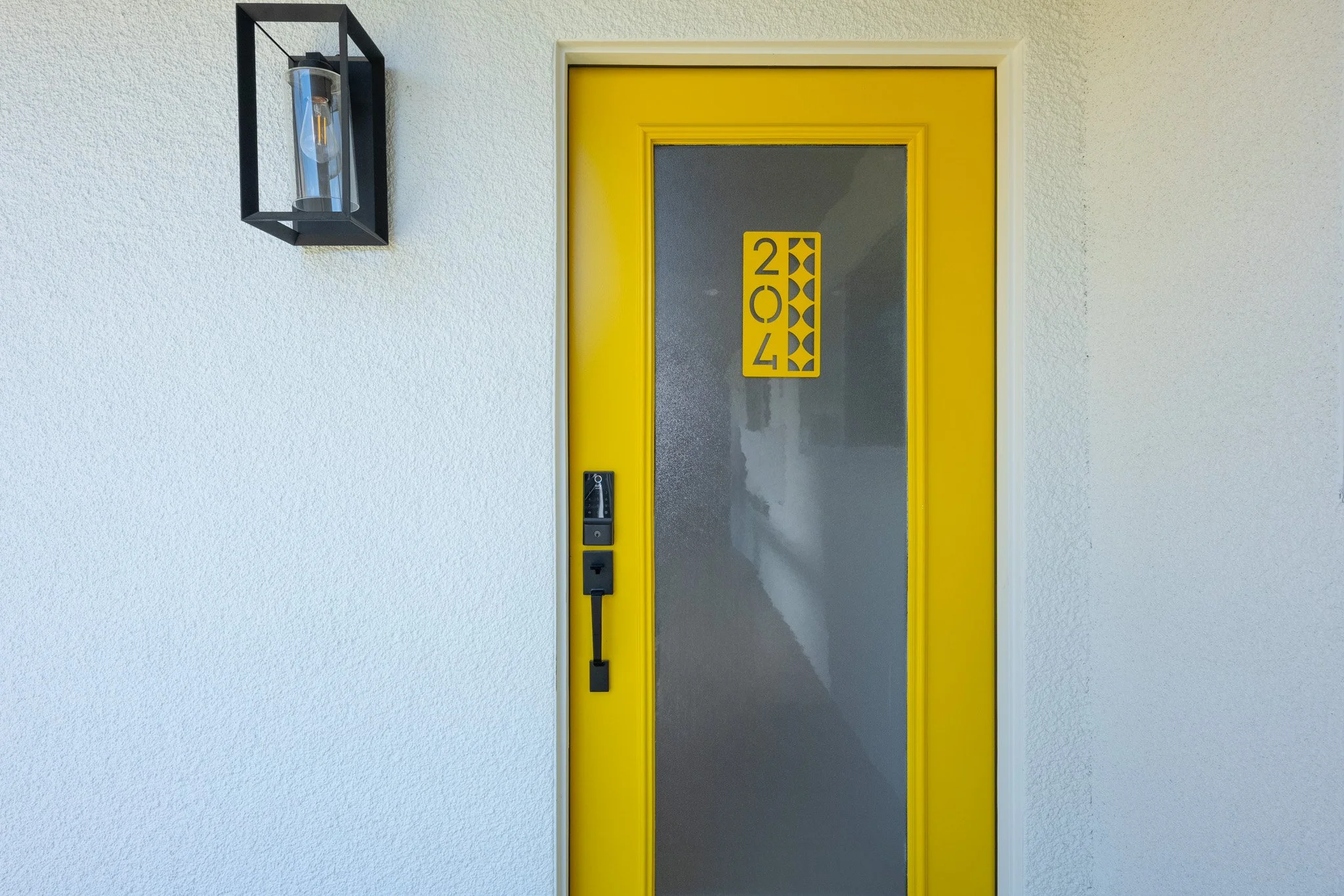 2. querencia-palms-palm-springs-corner-unit-exterior.jpg