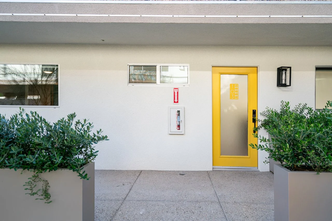 b64a6090-ae68-48e1-a44f-bf2e1aa62b35 - 021.jpg