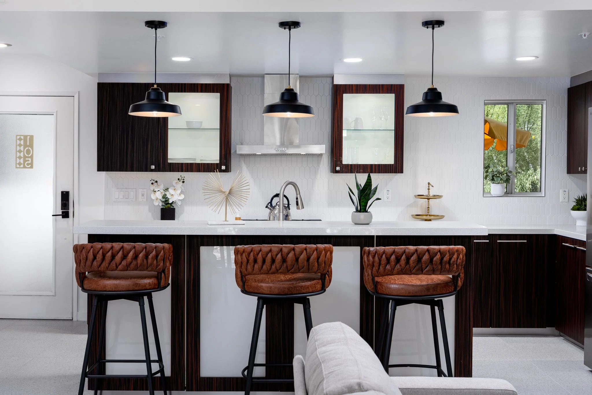 4 kitchen pendant lights.jpg