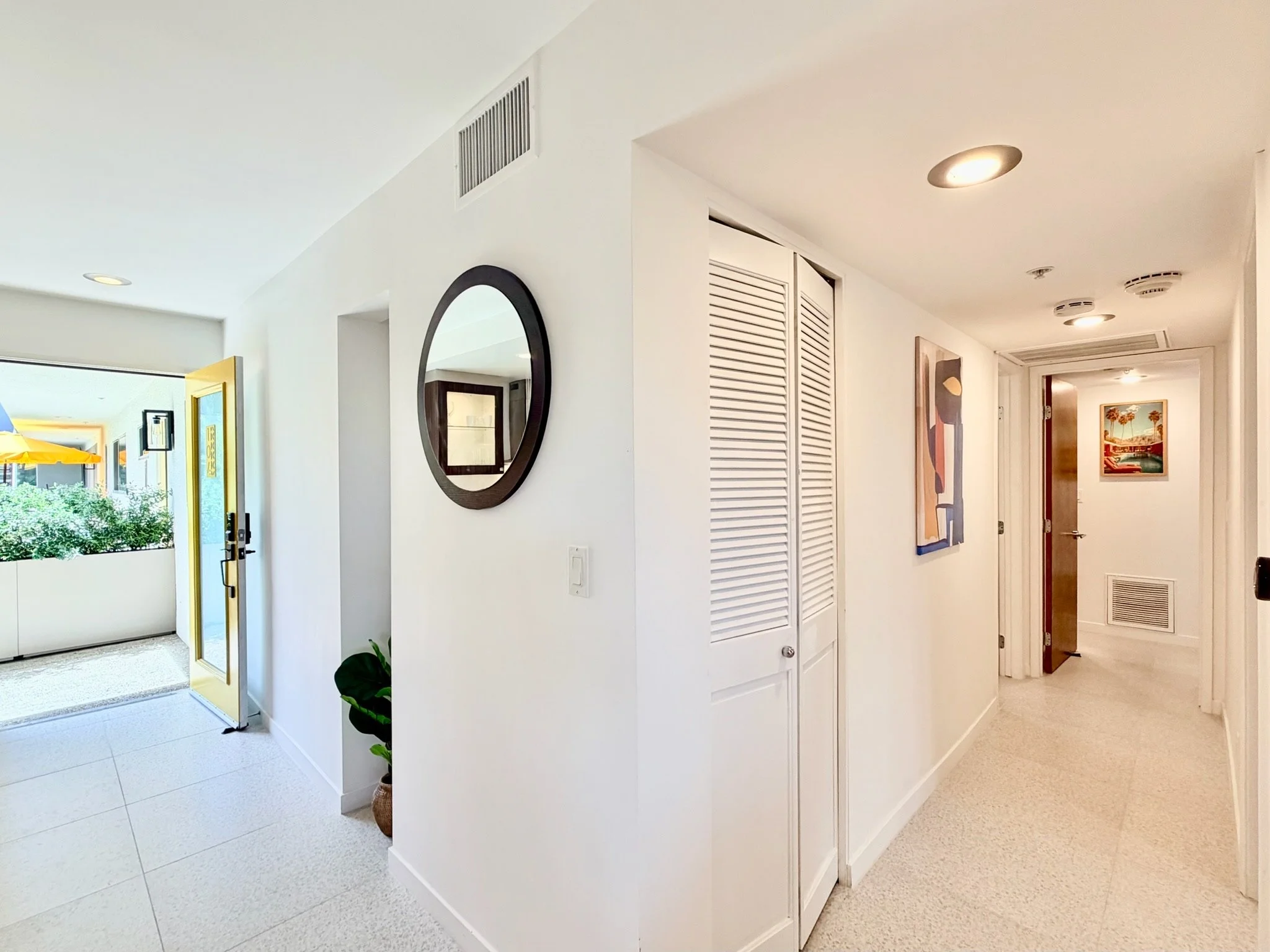 17. modern home interior.jpeg