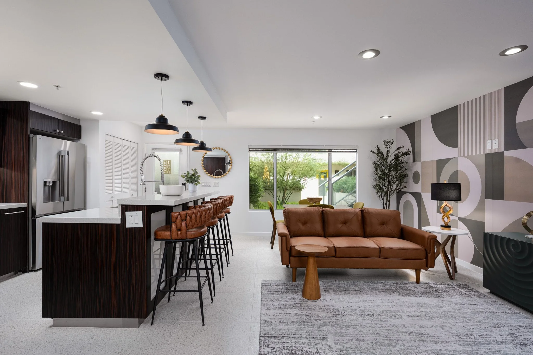 6 open-living-space-palm-springs-condo-patio-access.jpg