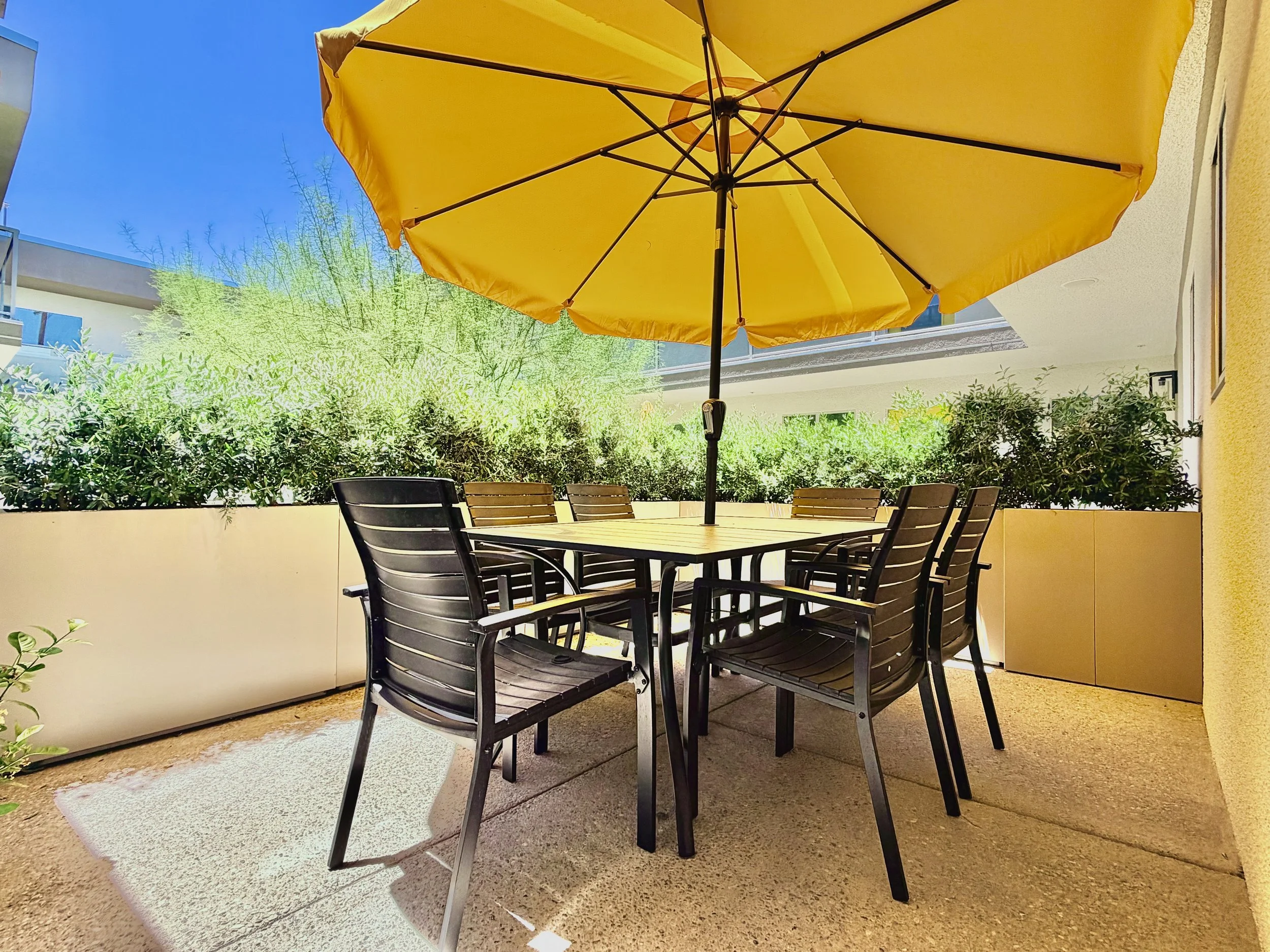 Private Front Patio Courtyard Access Palm Springs.jpeg