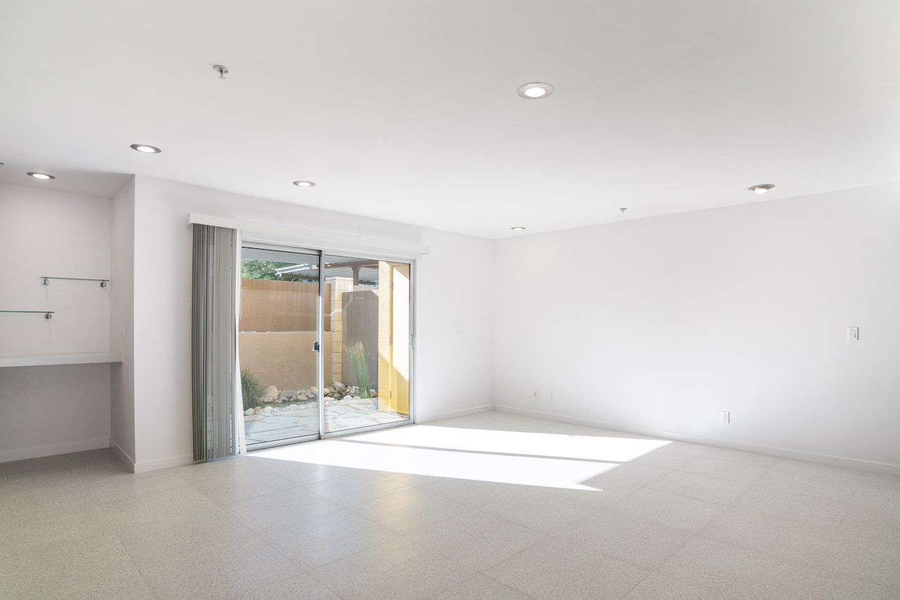 b64a6090-ae68-48e1-a44f-bf2e1aa62b35 - 009.jpg