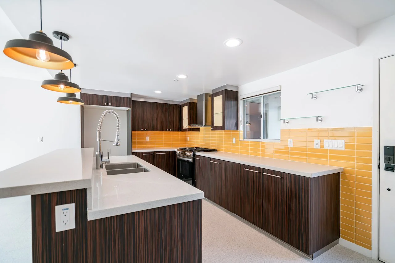 b64a6090-ae68-48e1-a44f-bf2e1aa62b35 - 013.jpg