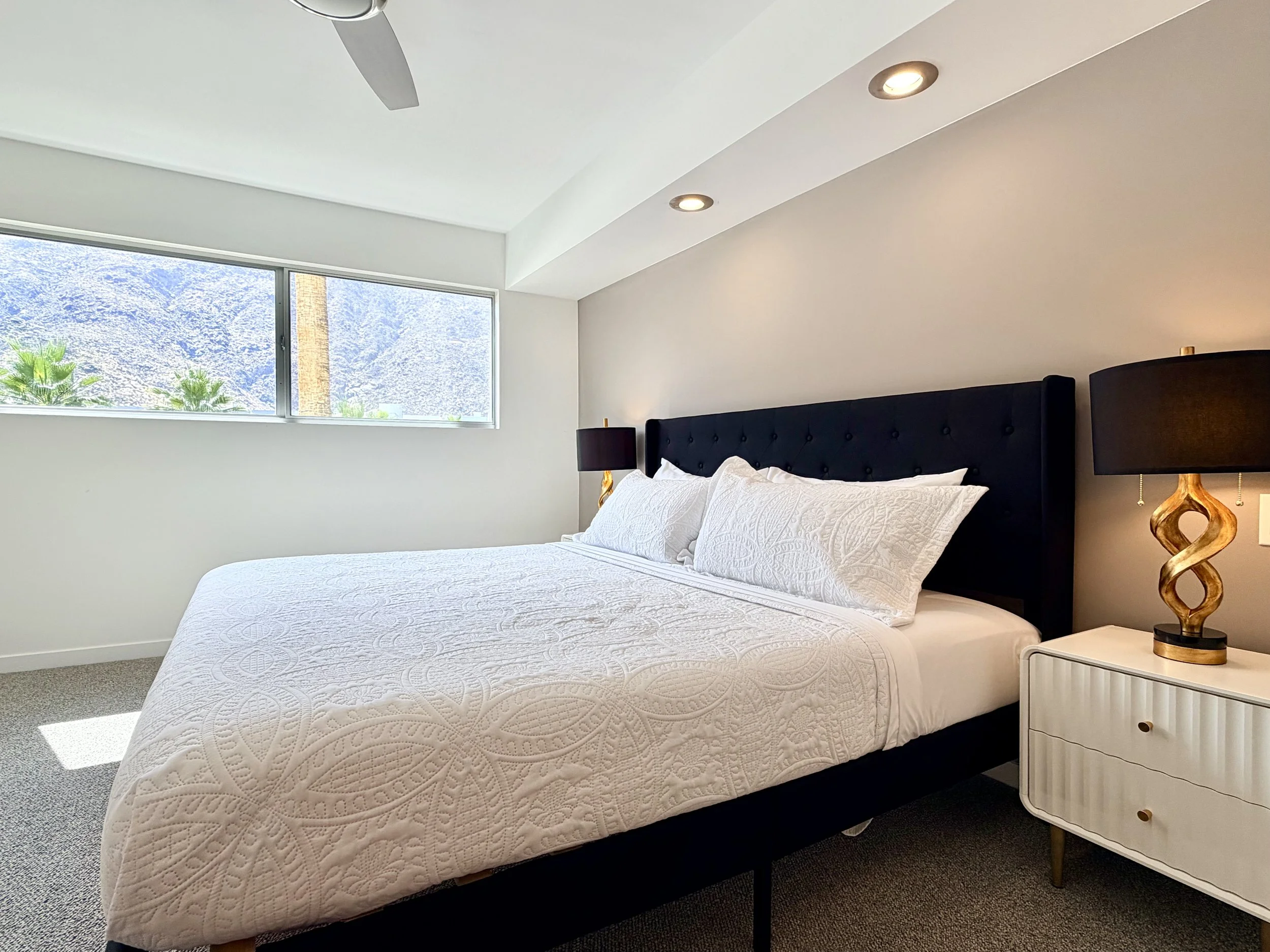 1a. primary bedroom palm springs condo.jpeg