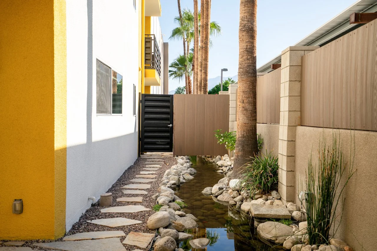 b64a6090-ae68-48e1-a44f-bf2e1aa62b35 - 018.jpg