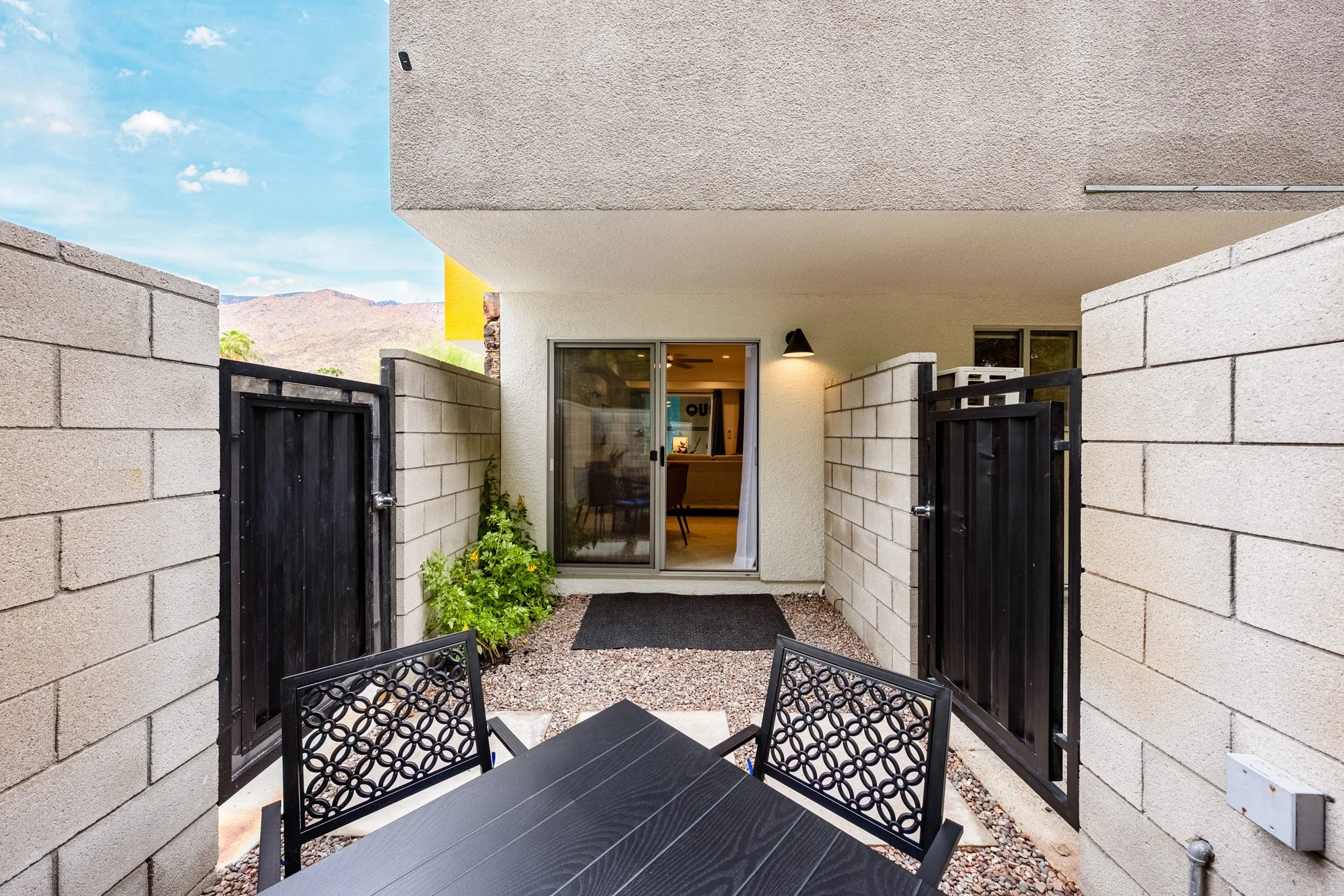 22  querencia-palms-unit-107-exterior-04-modern-desert-condo-near-downtown-palm-springs-palm-springs-realtor.jpg