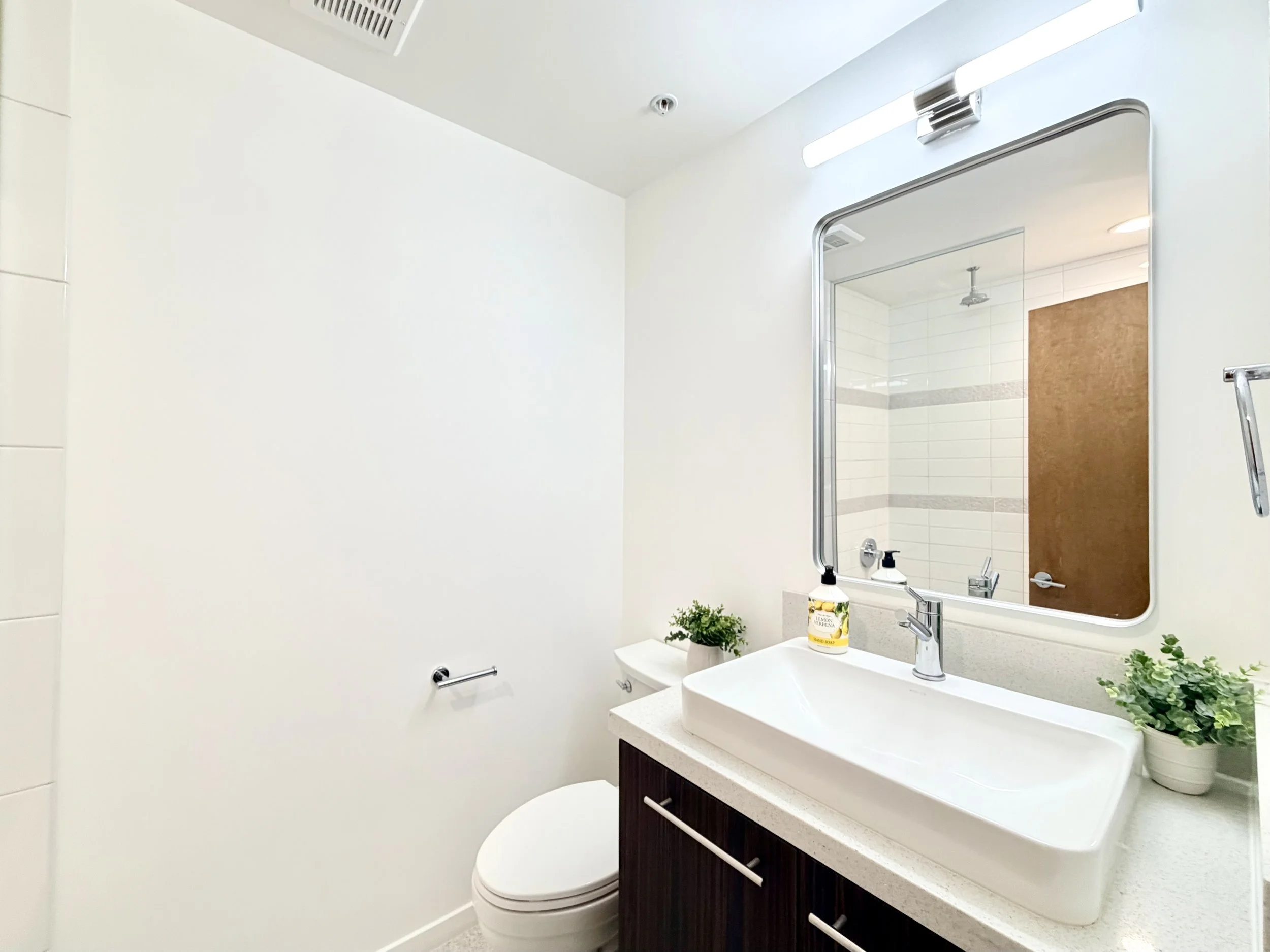 4 bedroom simple modern.jpeg