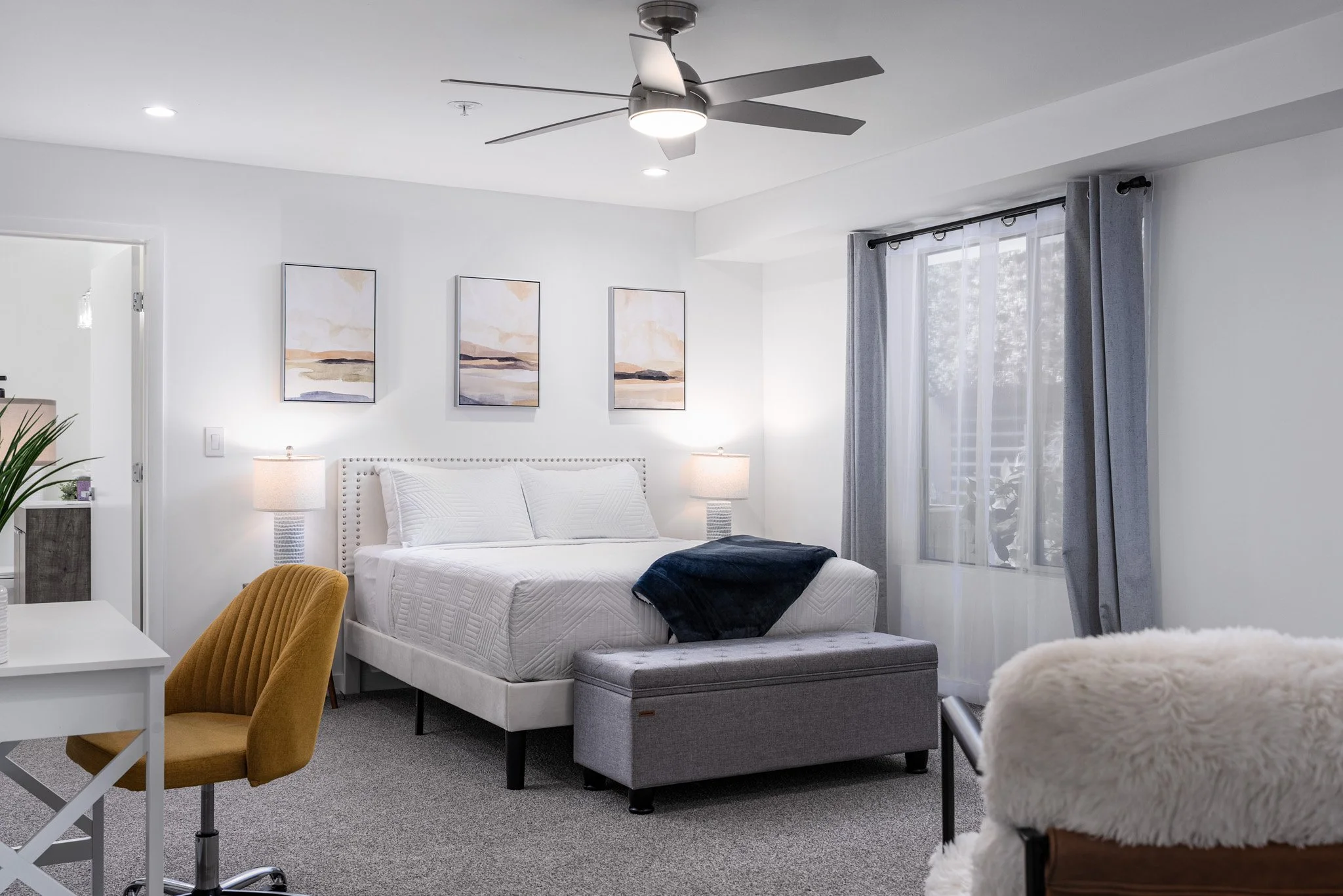 11  querencia-palms-unit-107-bedroom-03-spacious-bedroom-tahquitz-river-estates-palm-springs-condo-for-sale.jpg