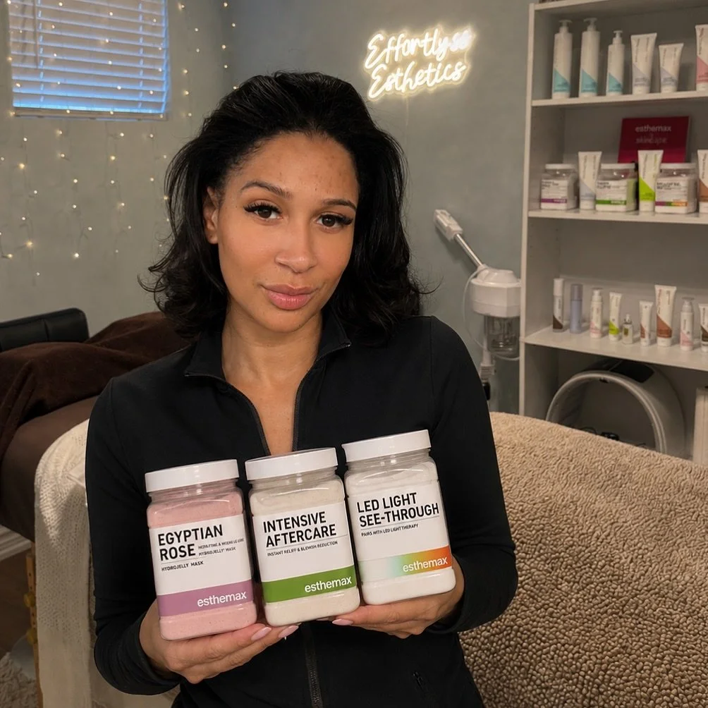 A client favourite for a reason 🤍✨

The @esthemaxcanada Hydrojelly masks have become a staple in my treatment room because they&rsquo;re more than just a &ldquo;pretty mask&rdquo; moment &mdash; they help hydrate, soothe, calm, cool, and leave the s